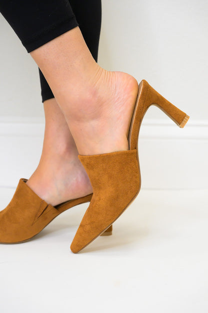 Trinee Pointed Toe Kitten Heels - Camel
