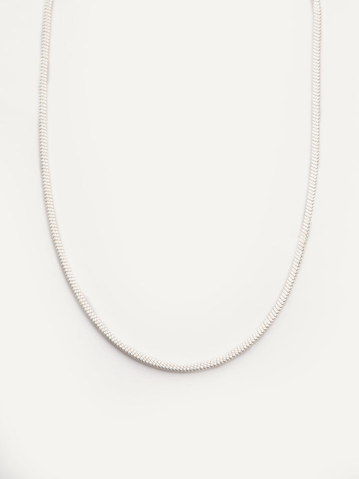 Portia Necklace - Metallic Pearl White