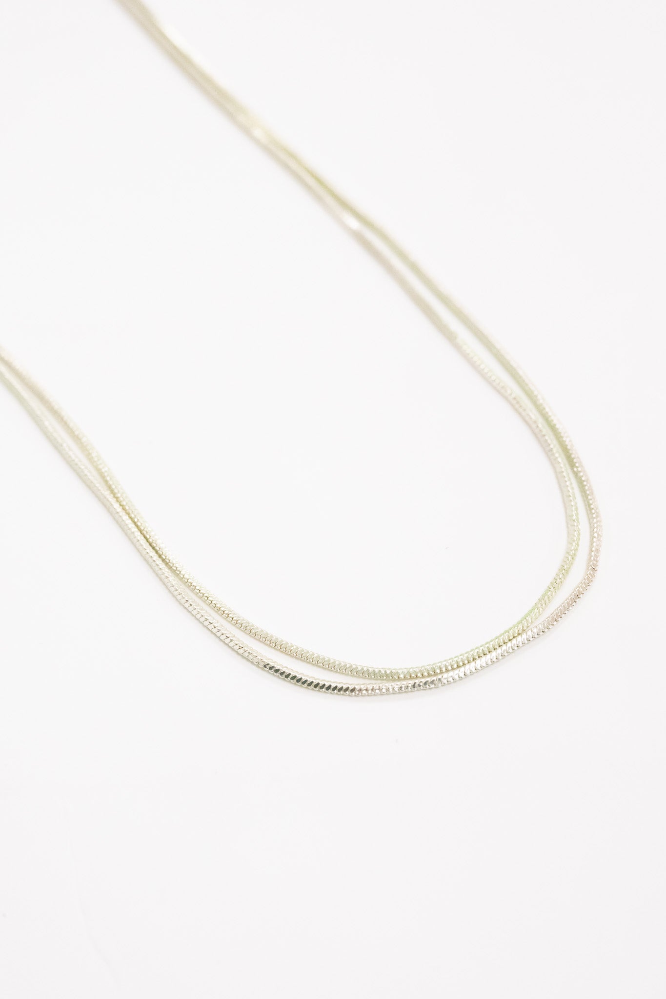 Halo Necklace - Metallic Mint Magnolia