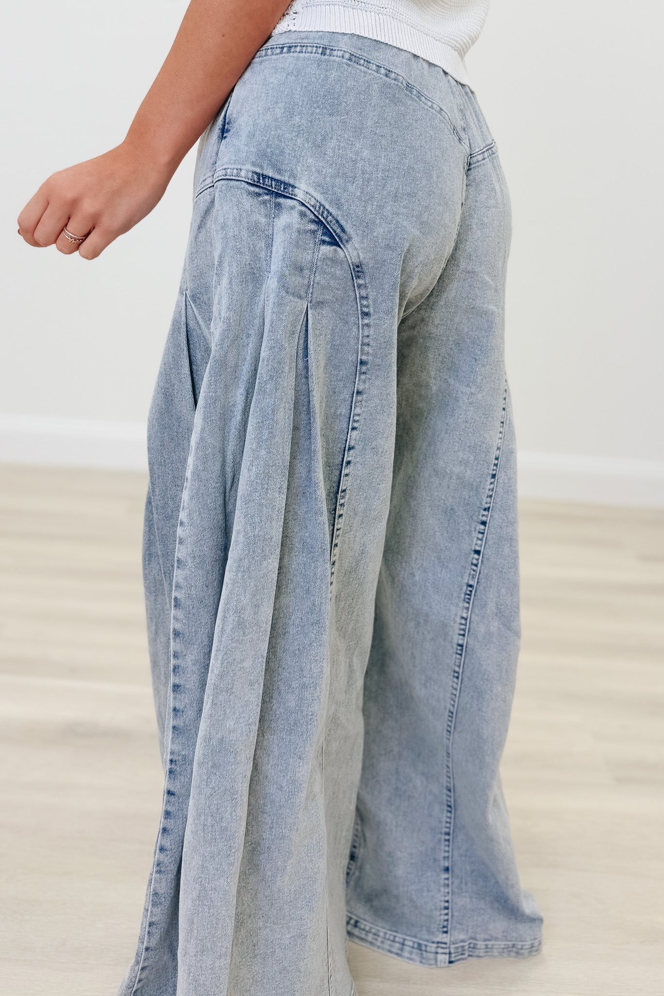 Bold & Breeze Wide Leg Pants - Denim