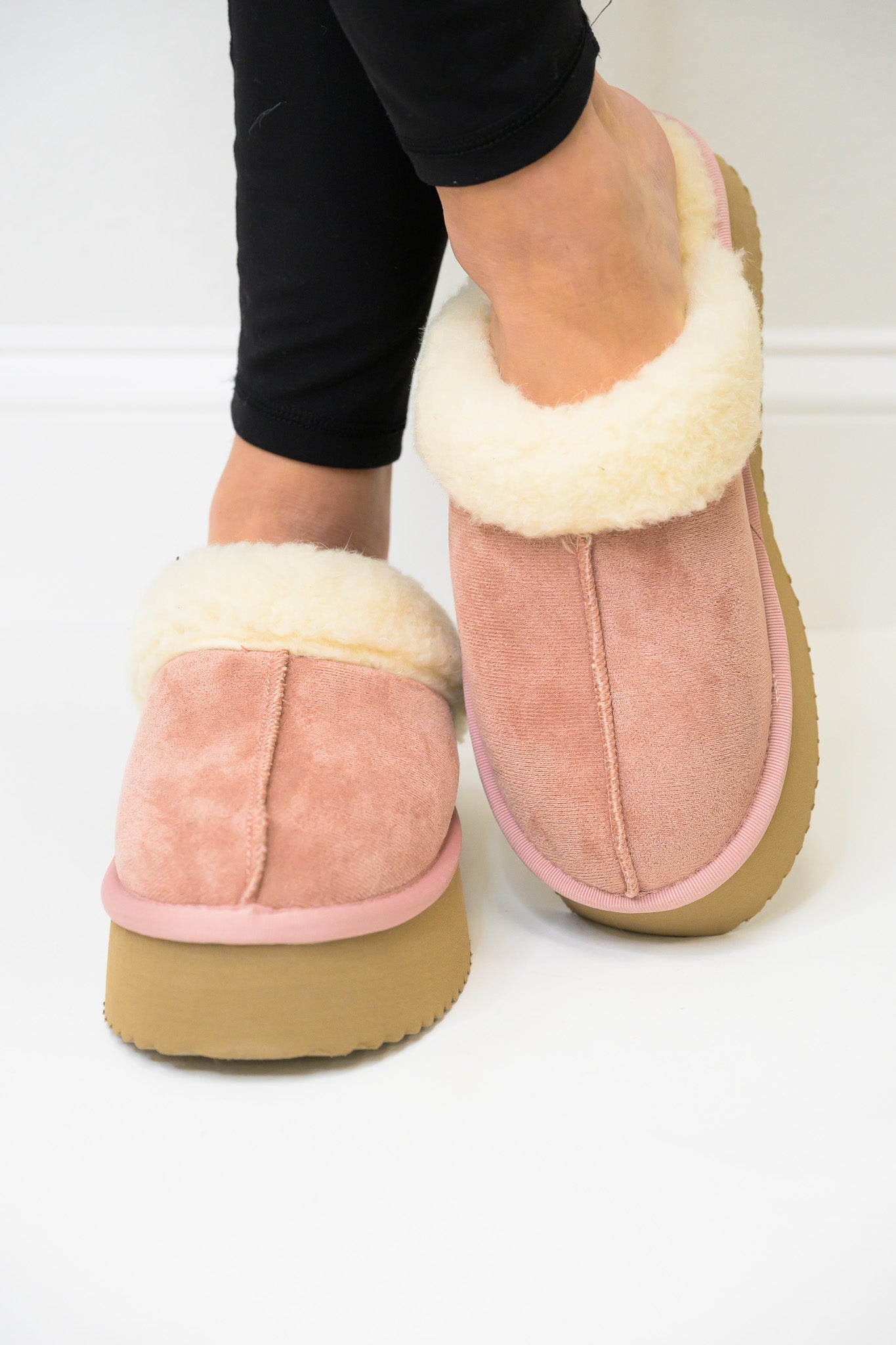 Corky's Cuddle Up Slippers - Blush Faux Suede