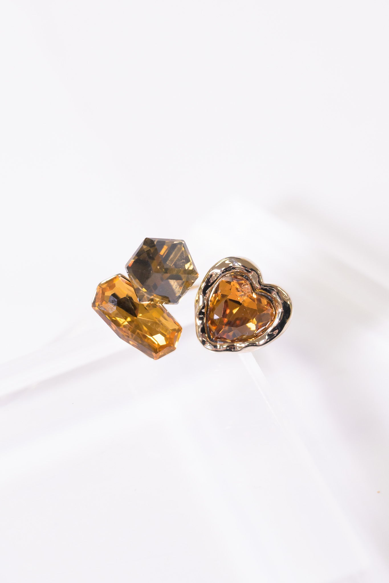 Etta Ring Heart - Metallic Linen Amber