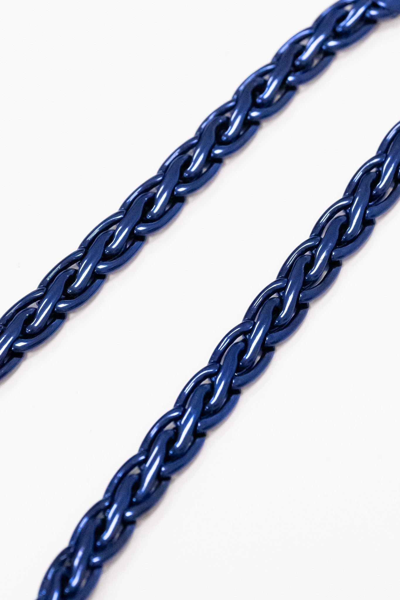 Mega Pint Beverly Hills Necklace - Liquid Metallic After Hour