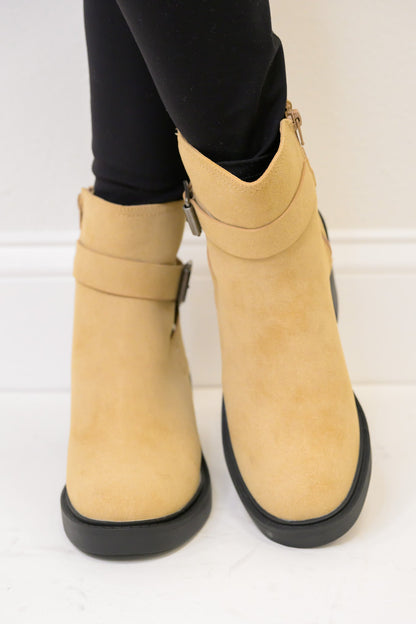 MIA Gryfinn Boots - Sand Amber