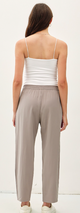 The Everyday Pants - 2 Colors!