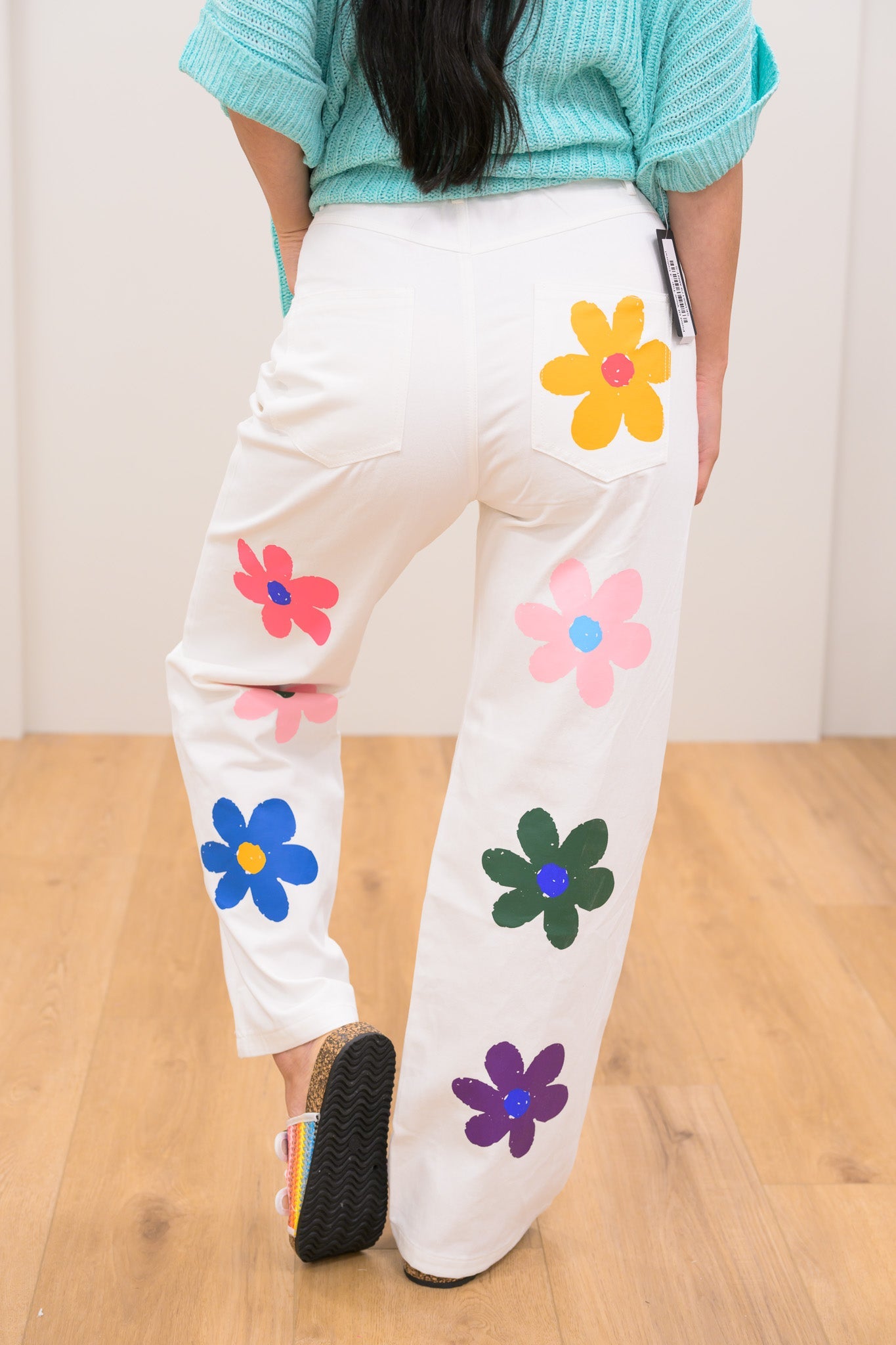 Pickin' Daisies Pants - 2 Colors!