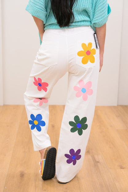 Pickin' Daisies Pants - 2 Colors!