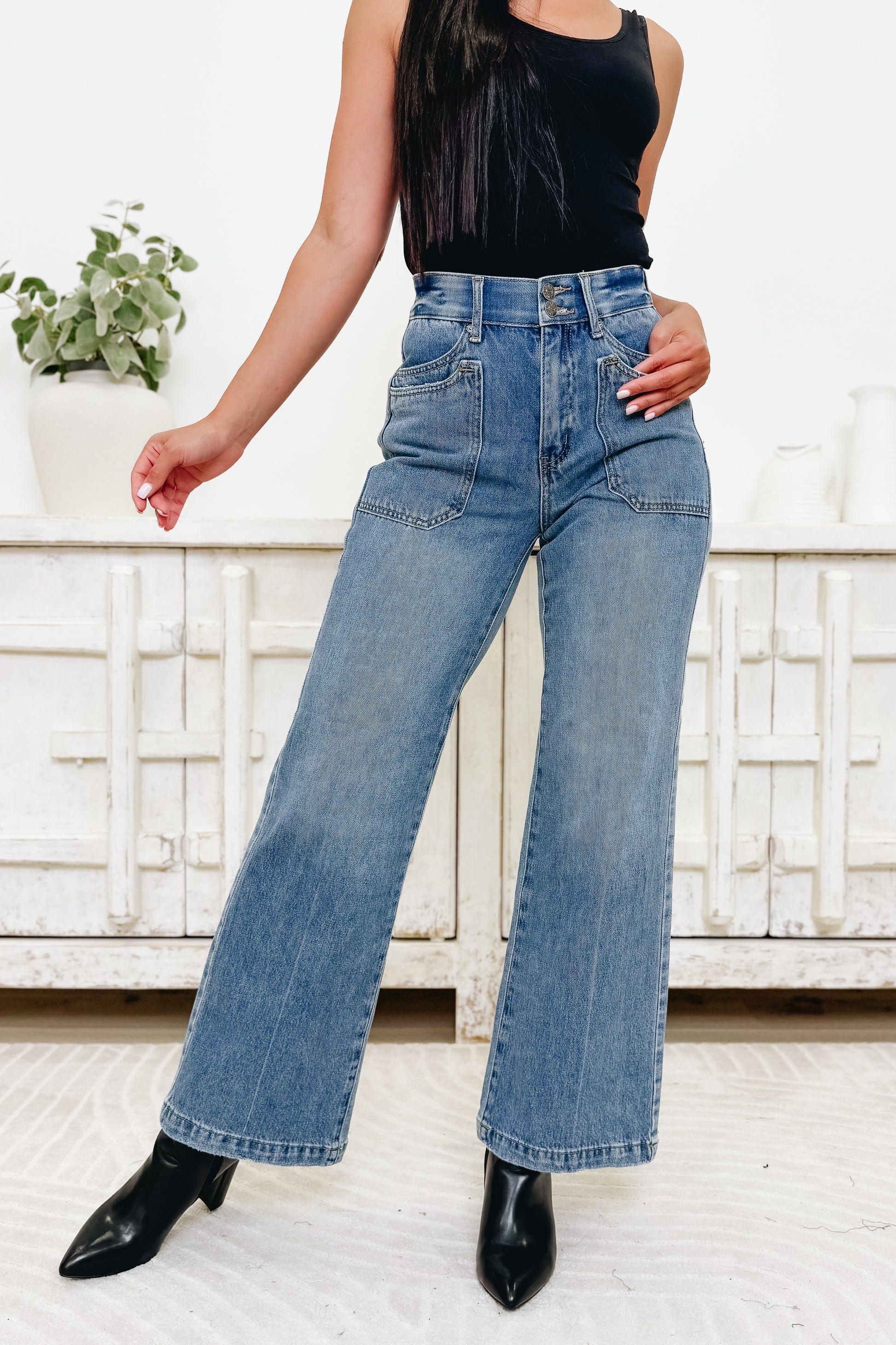 The Southern Girl By Saige Denim - High Rise Wide Leg Jeans - Medium