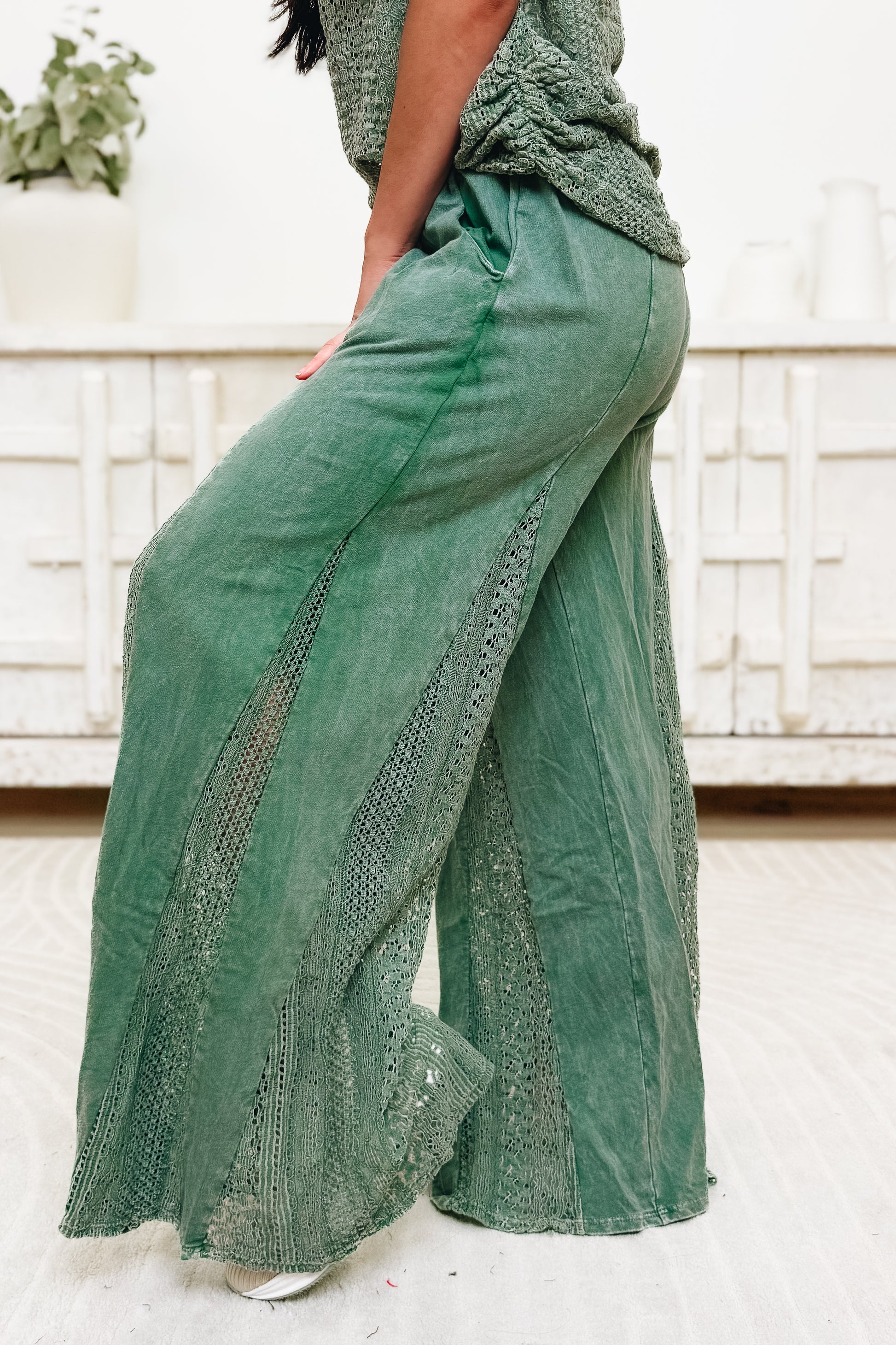 Taking Chances Pants - Moss Green