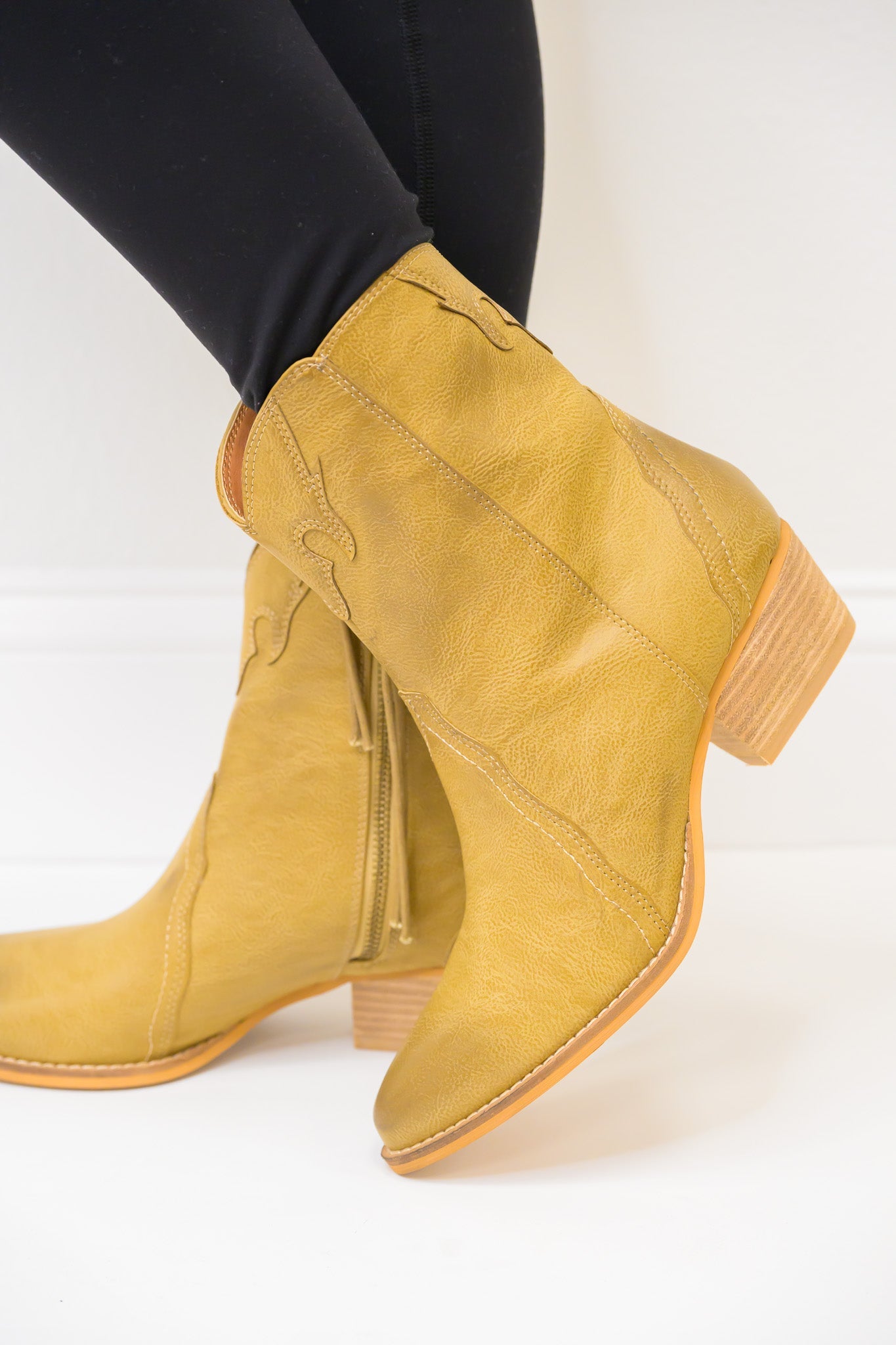 Dallas Western Booties - Taupe