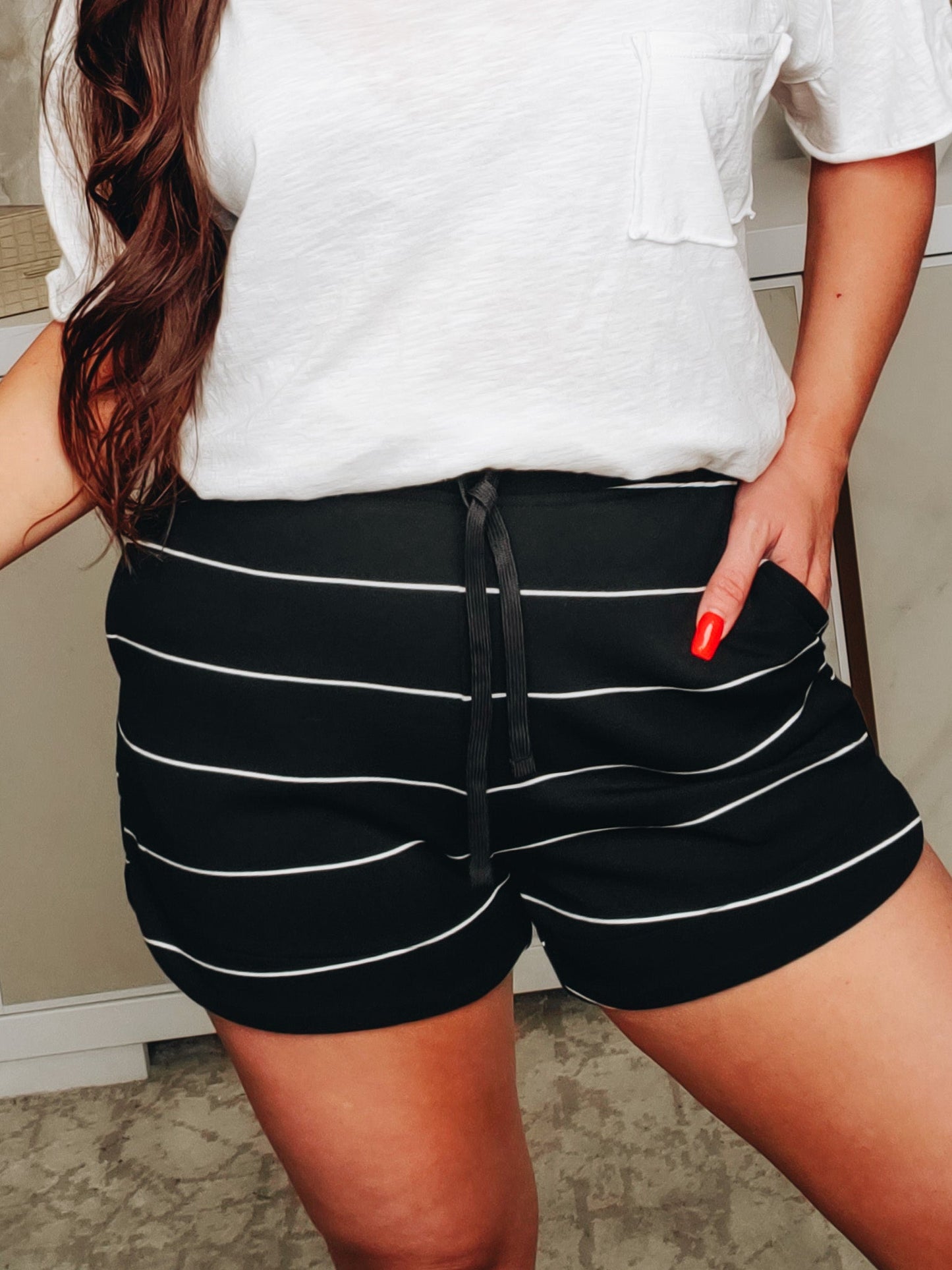 Game Changer Shorts - Black Cream