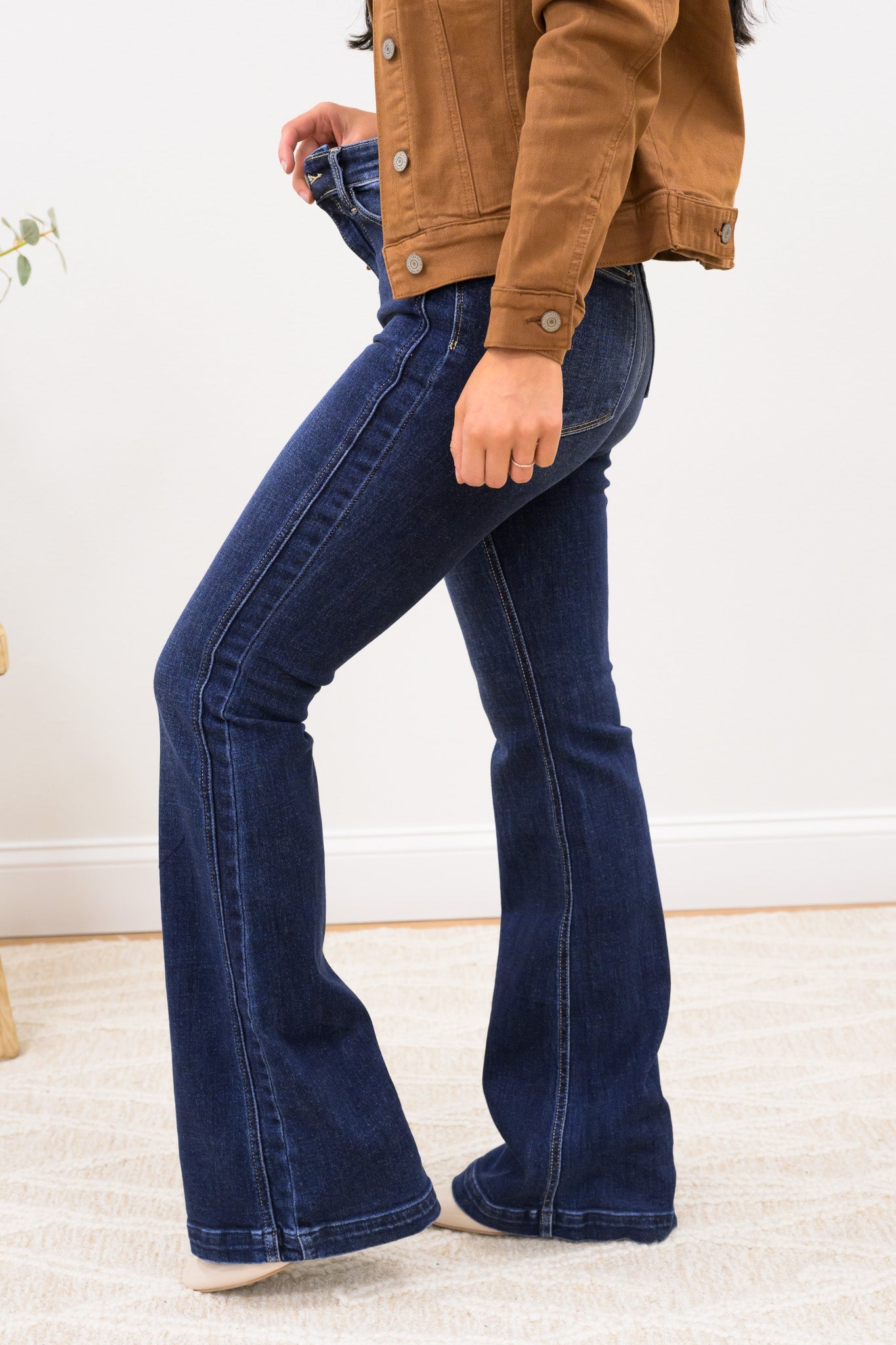 Coast To Coast By Judy Blue - High Rise Side Seam Flair Jeans