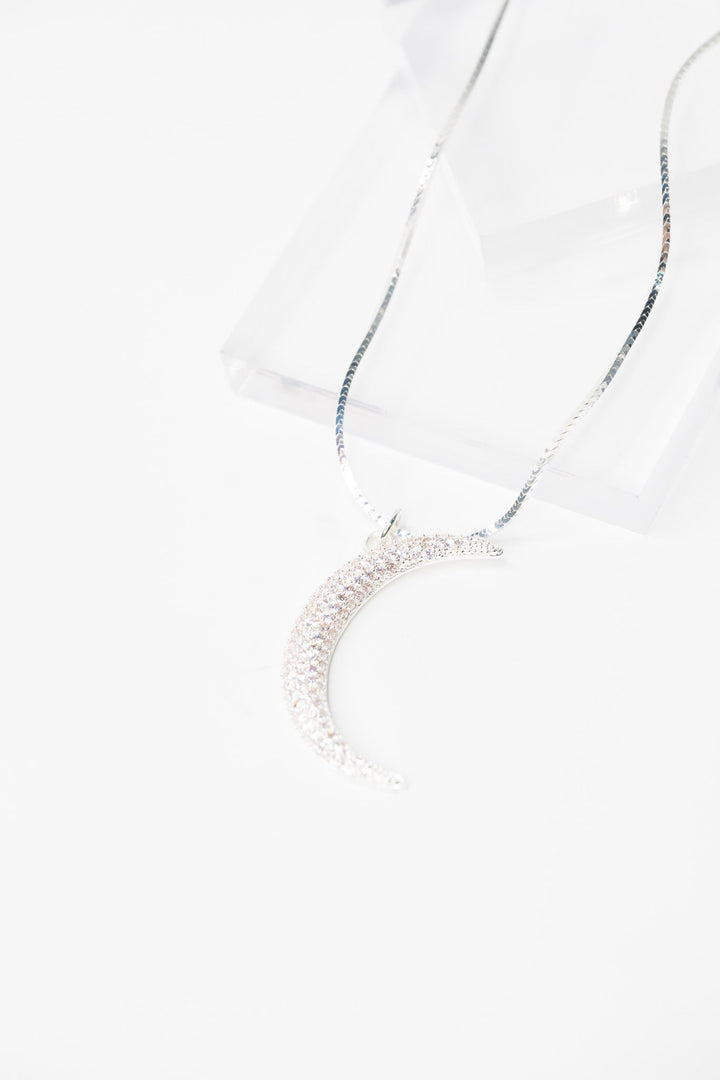 La Lune Necklace - Liquid Metallic Pearl White