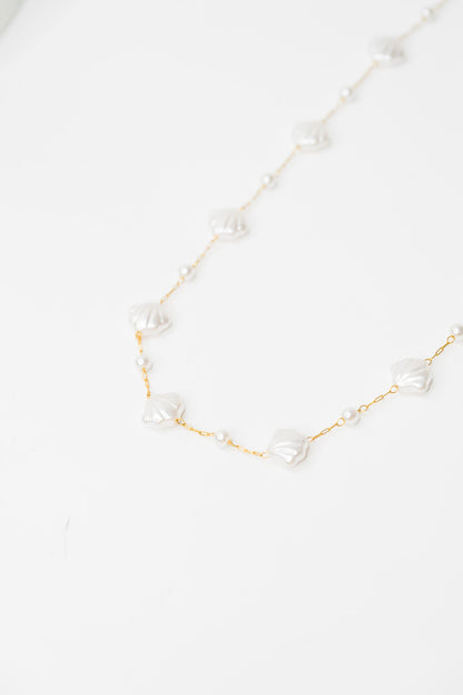 Cali Necklace