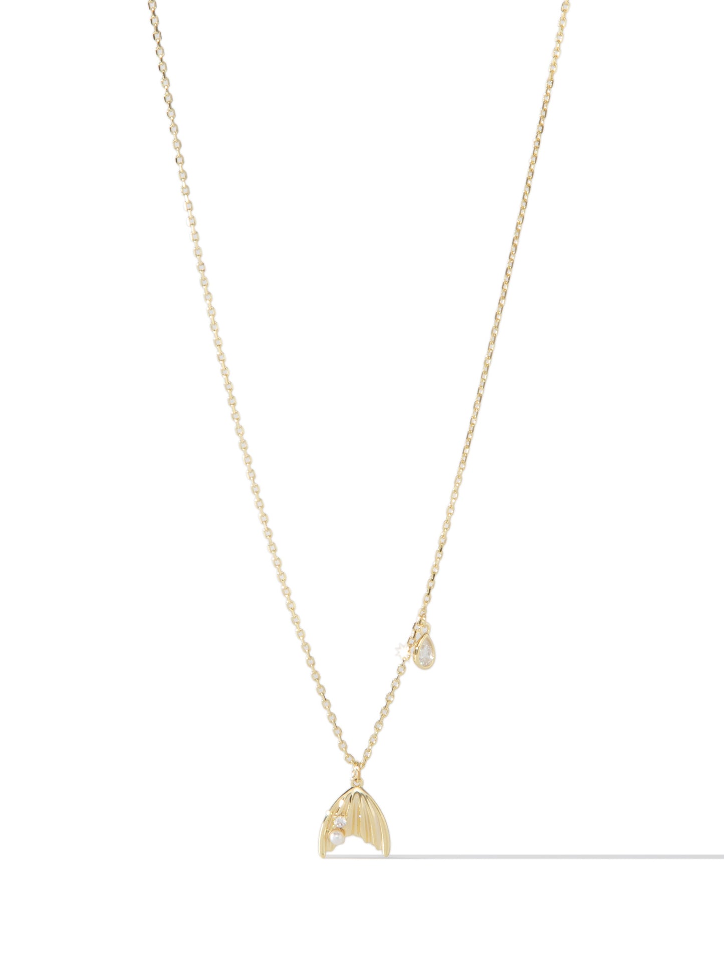Naia Necklace