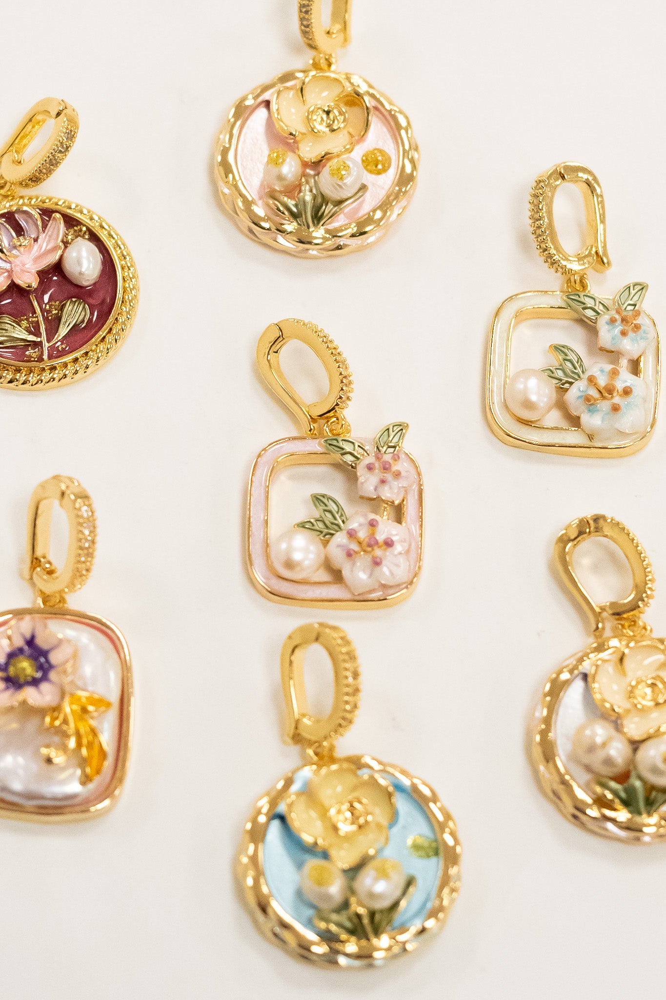 Garden Bloom Charm - Gold