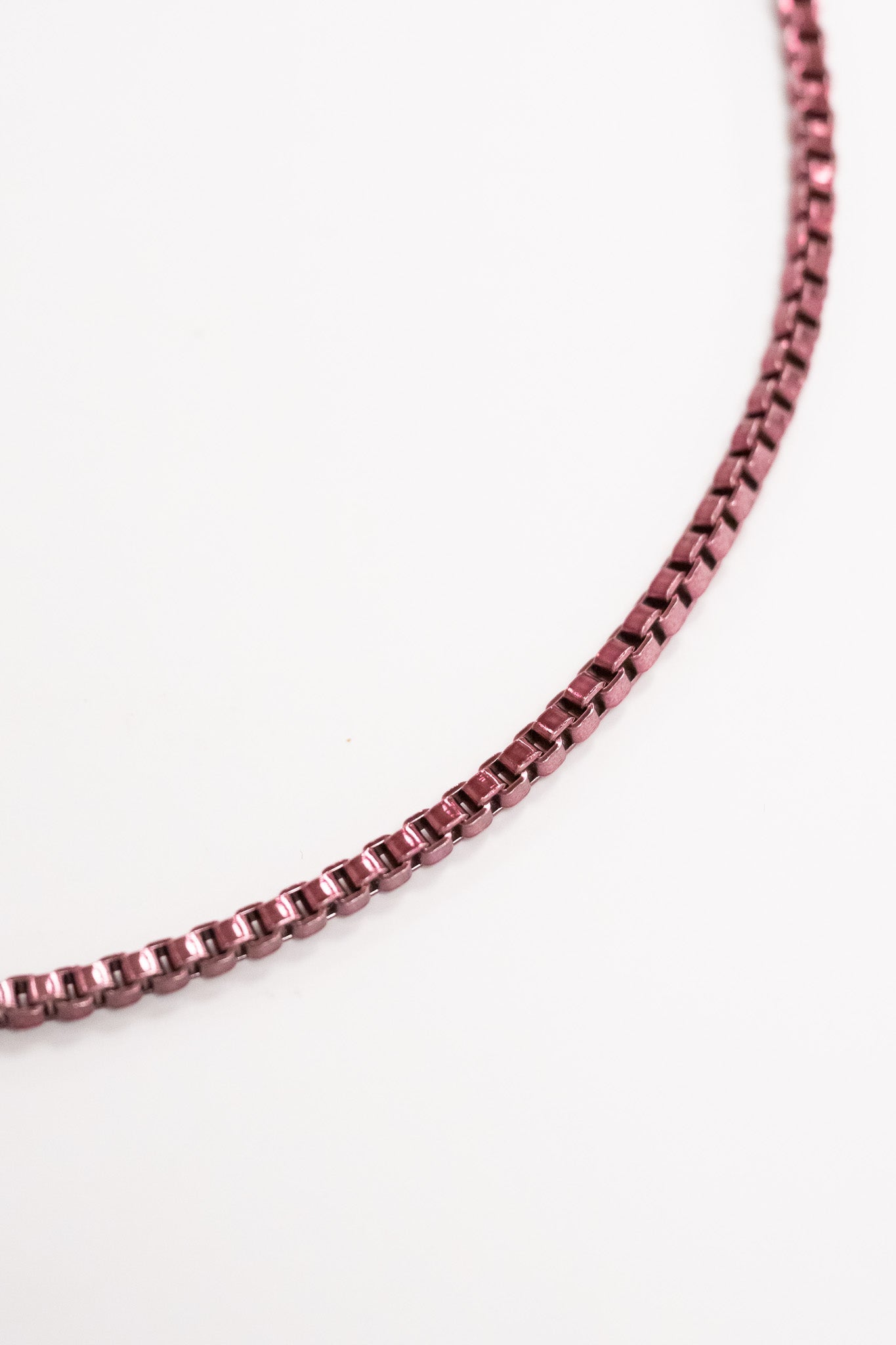 Freestyle Necklace - Metallic Burgundy