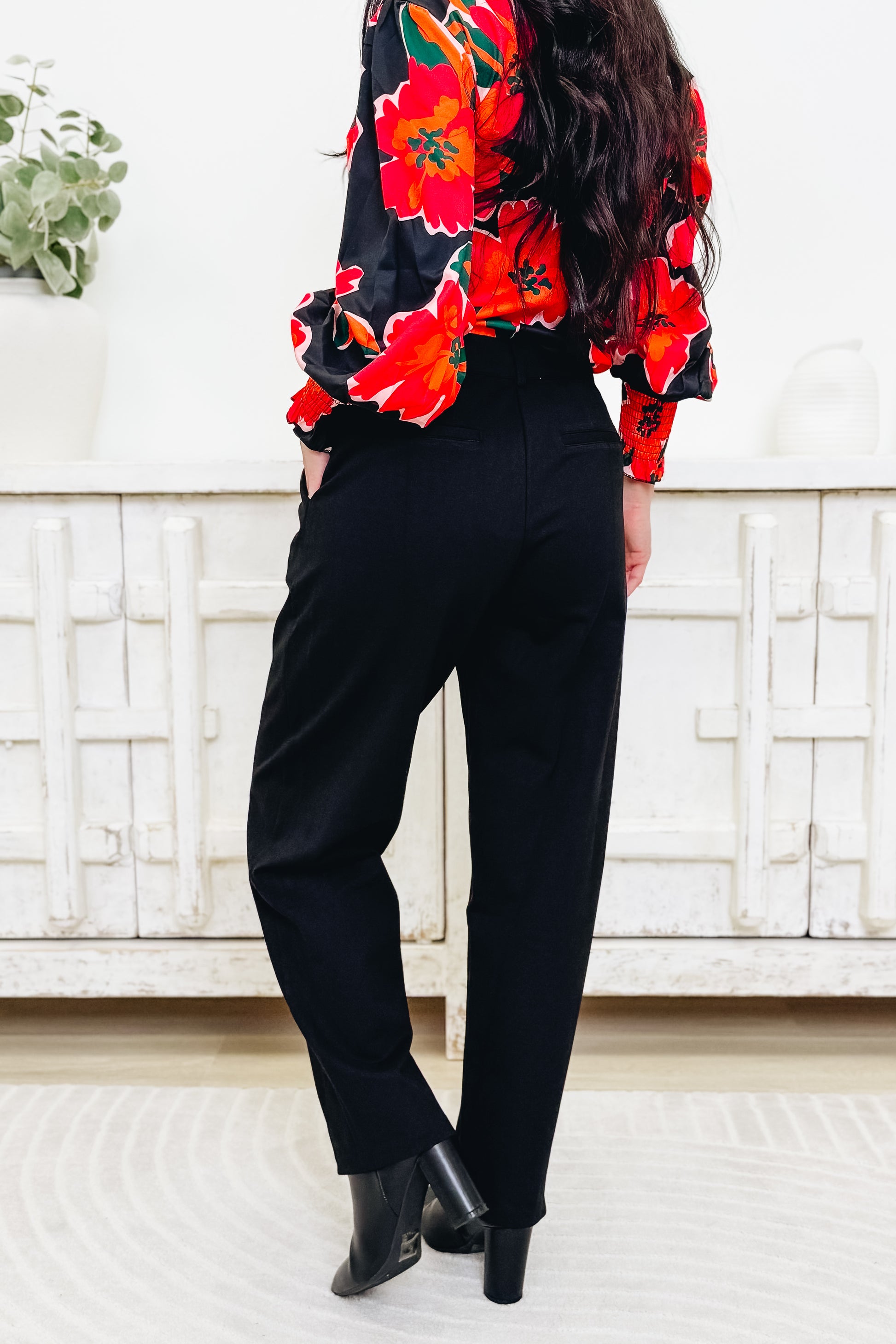 Play It Straight Pants - Black