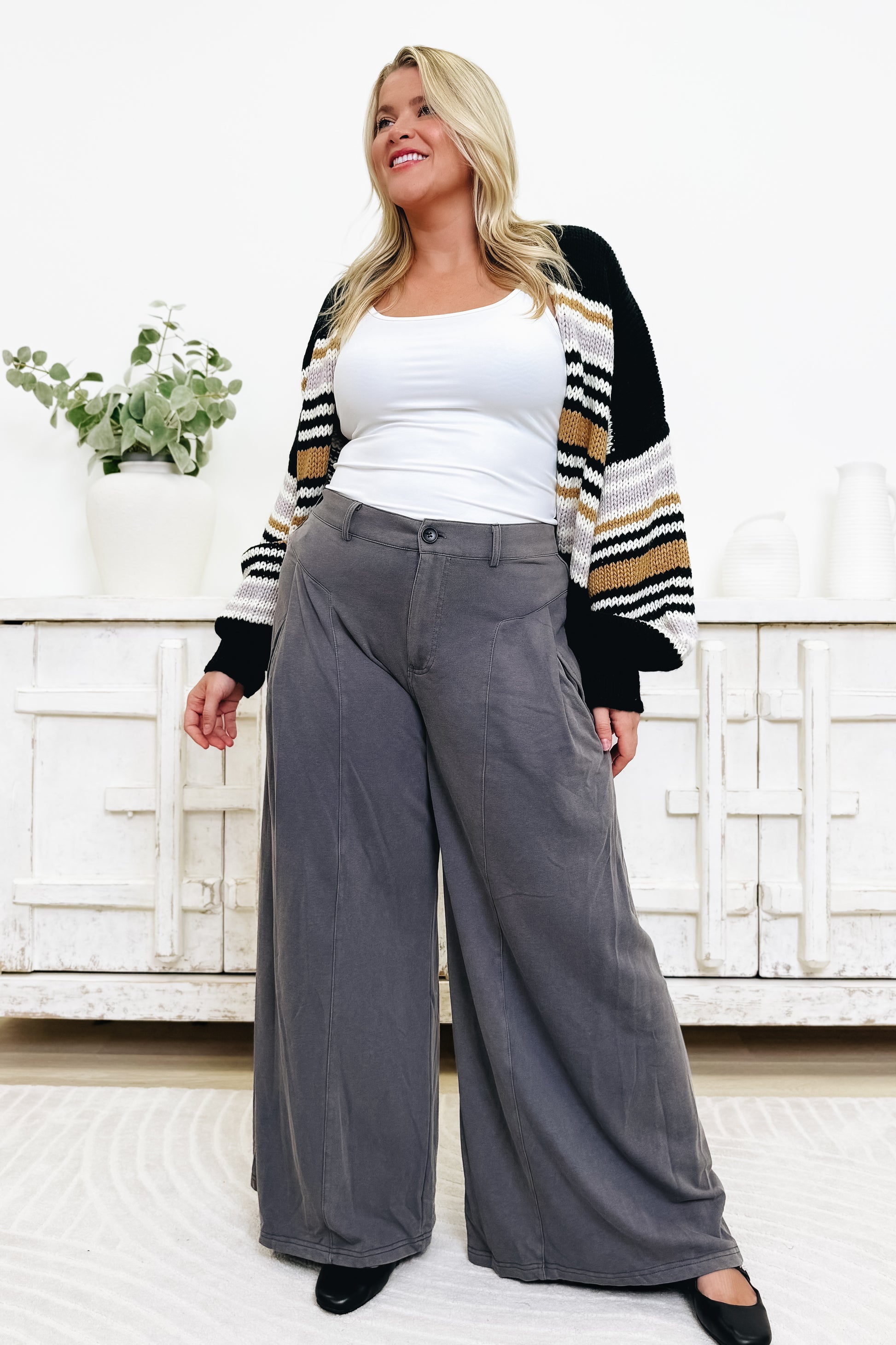 Hard Not To Love Pants - 2 Colors!