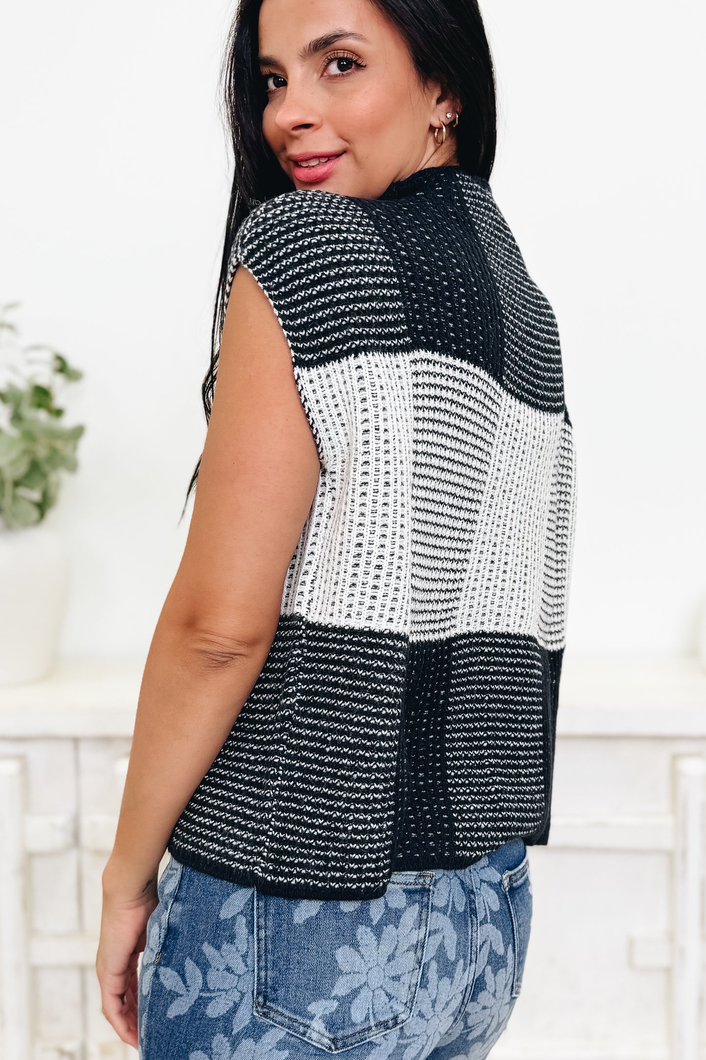 The Classic Check Wide Shoulder Top