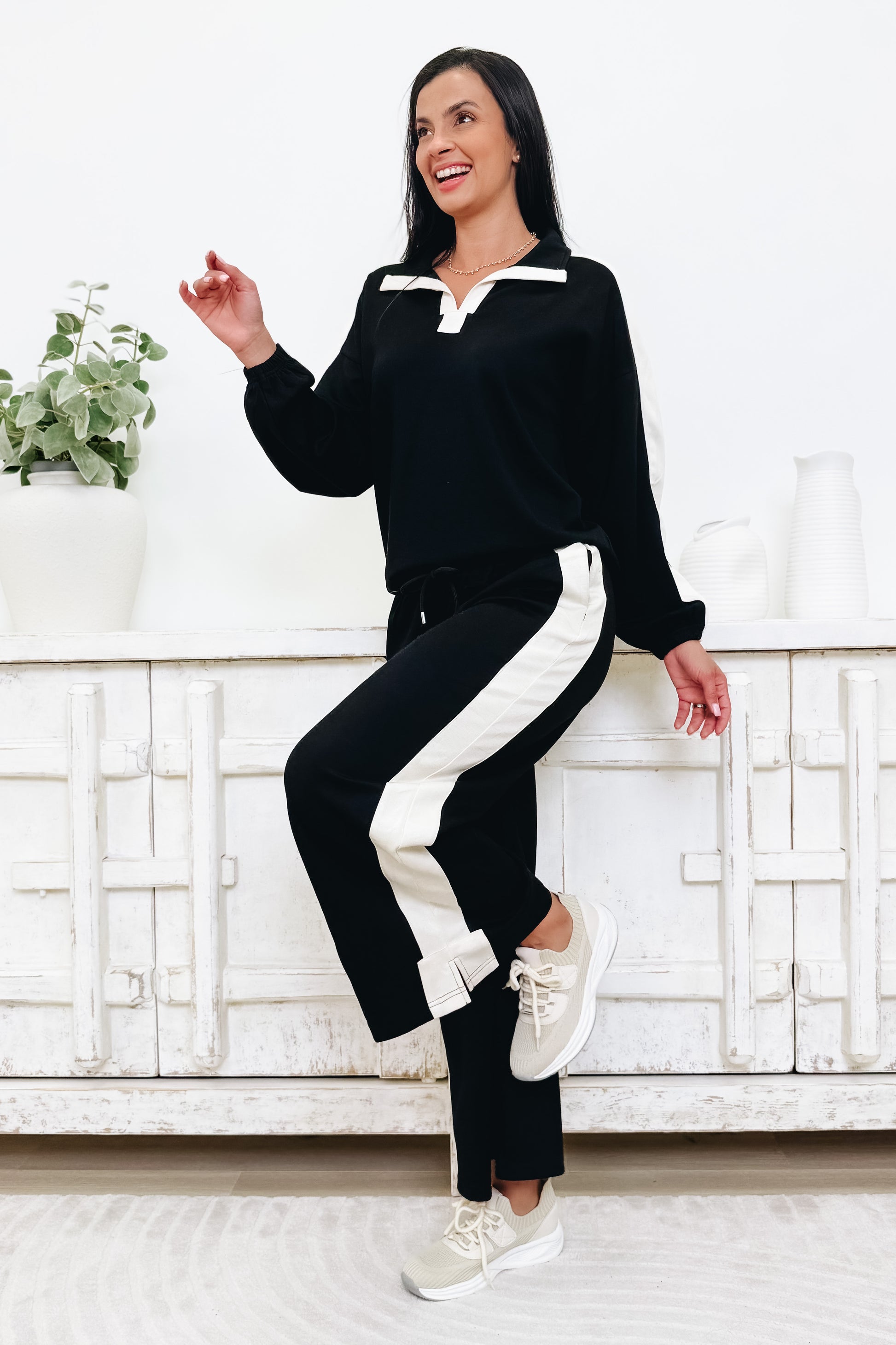 The Game Time Sporty Sweatpants- 2 Colors!