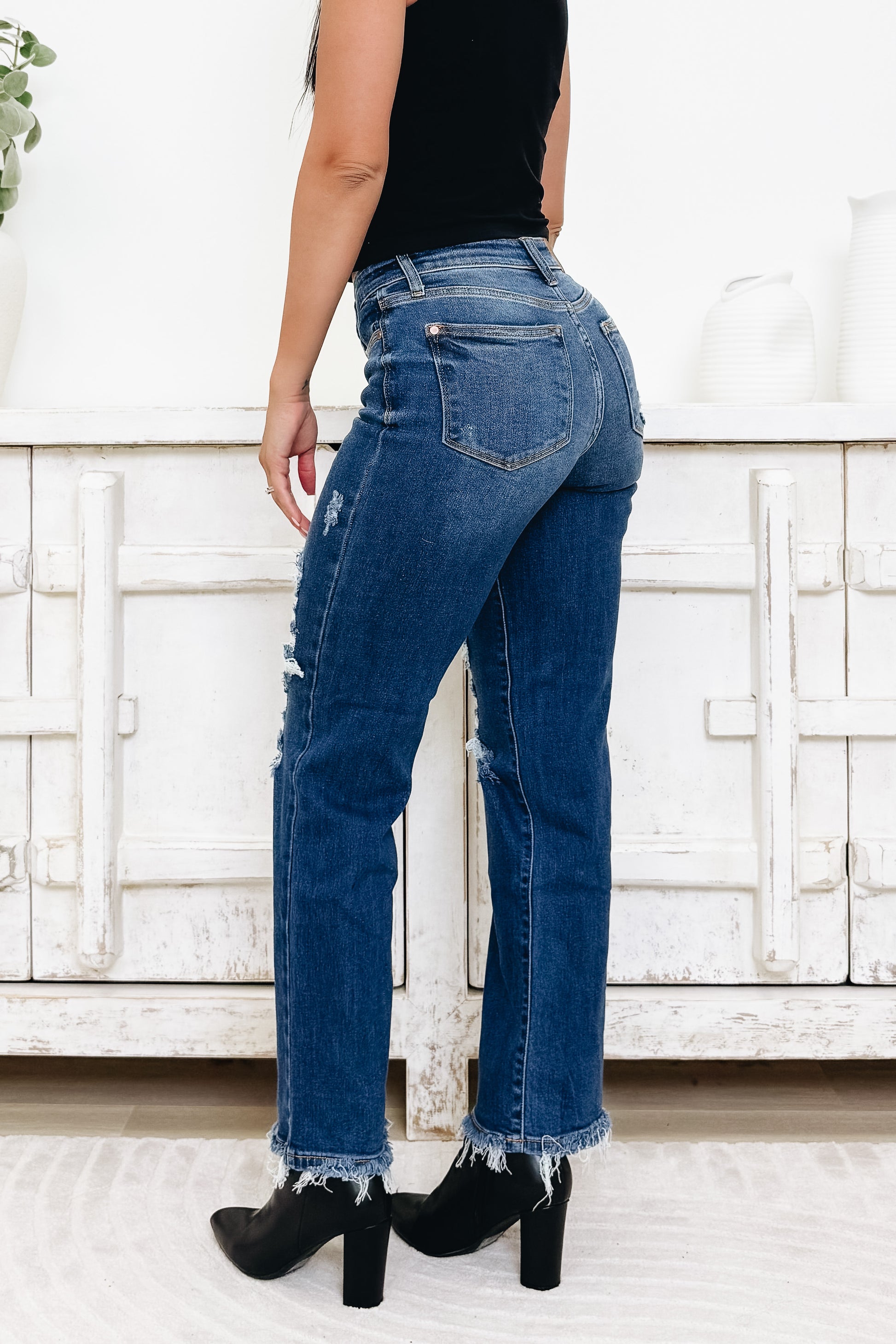 Forever Young By Judy Blue - Mid Rise Relaxed Jeans