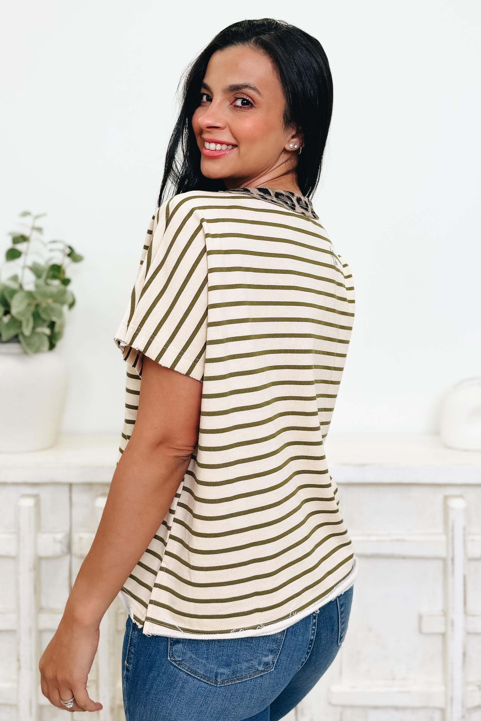 Outlined To Climb Leopard Top