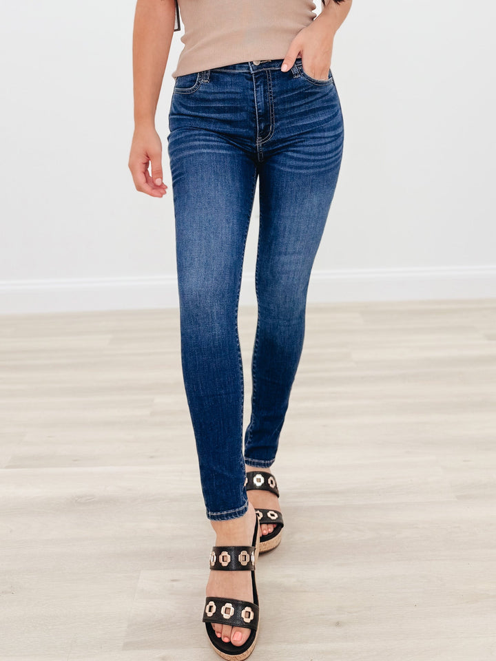 Sleek & Chic By Zenana High Rise Skinny Jeggings