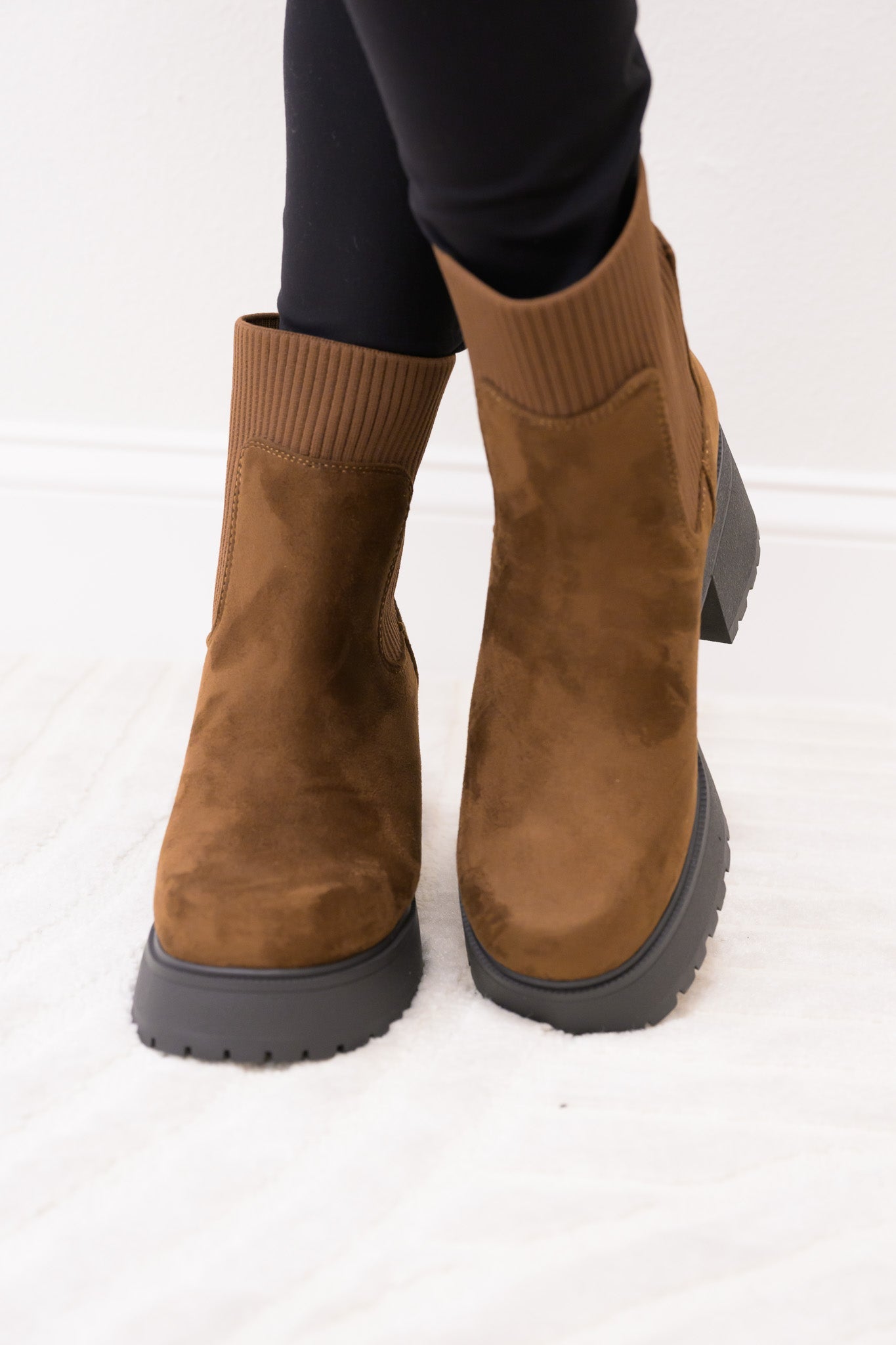 Super Chunky Chelsea Ankle Booties - Chocolate