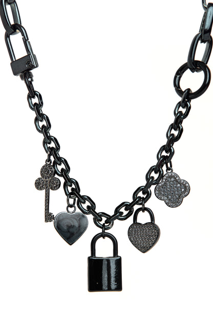 Louie Necklace - Metallic Pearl Black