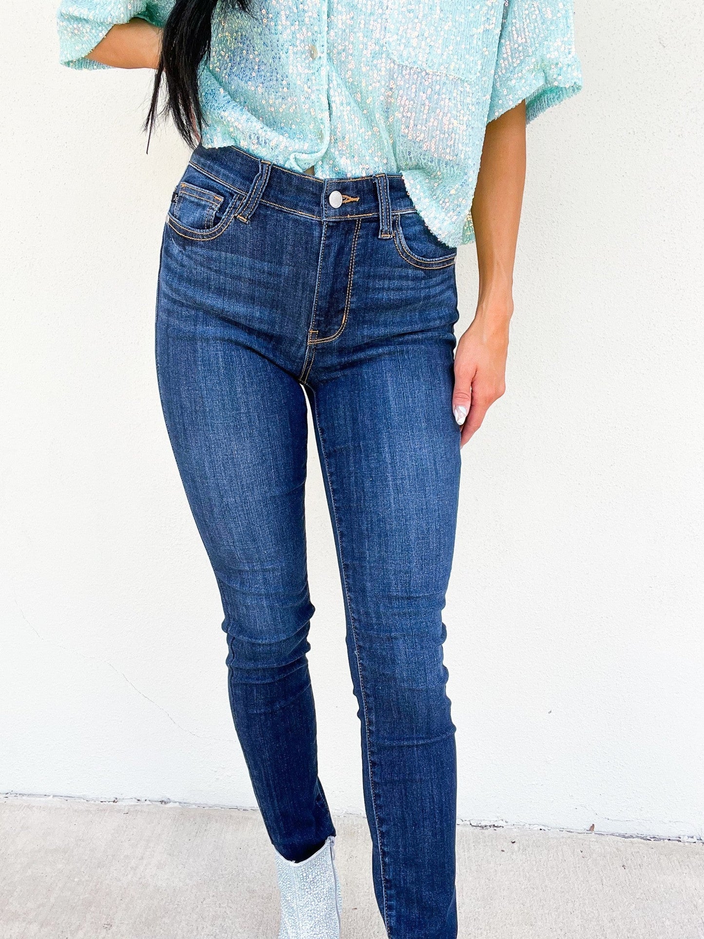 Judy Blue Sexy Can I Mid Rise Skinny Jeans