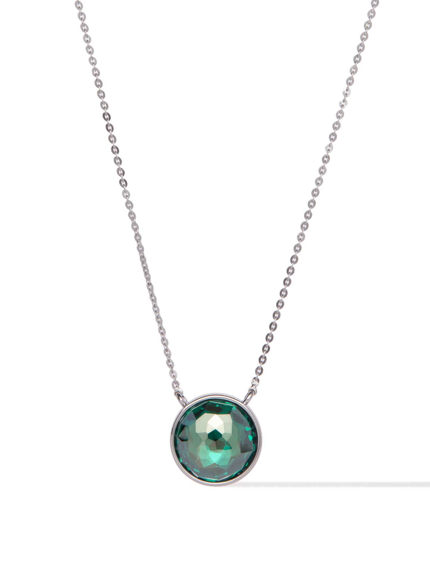 Crystal Glow Round Necklace - Mistletoe
