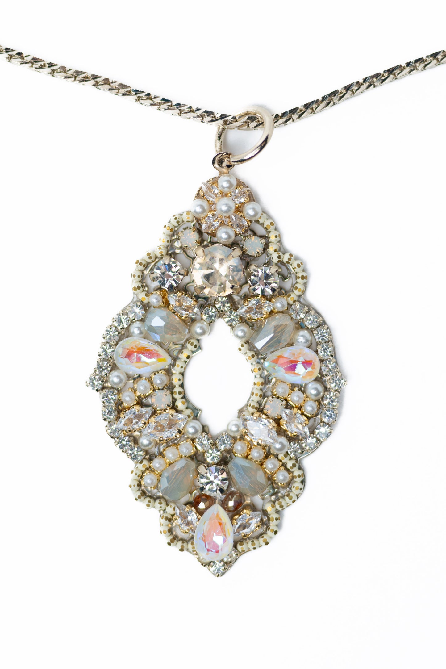 Antoinette Necklace - Metallic Linen