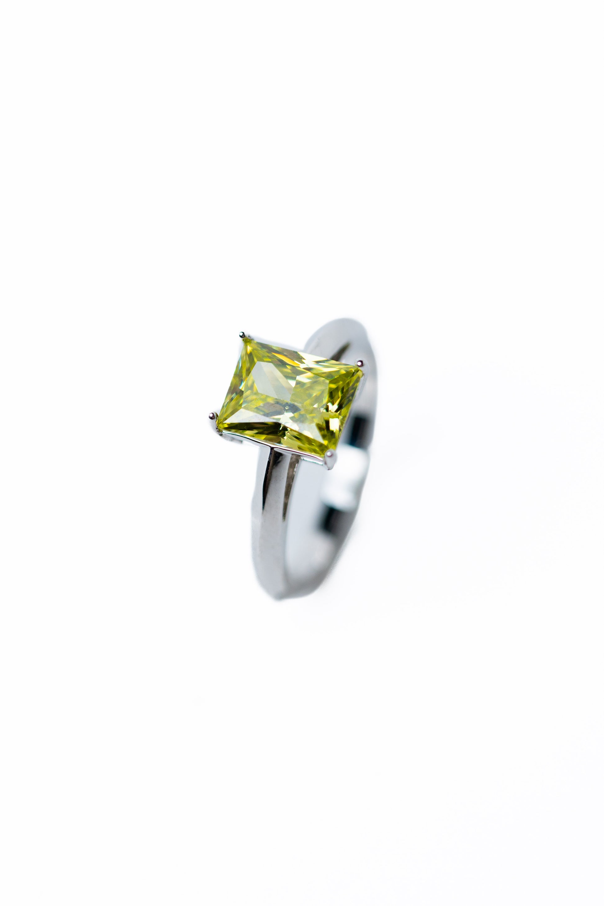 Crystal Veridian Ring - Silver Olive