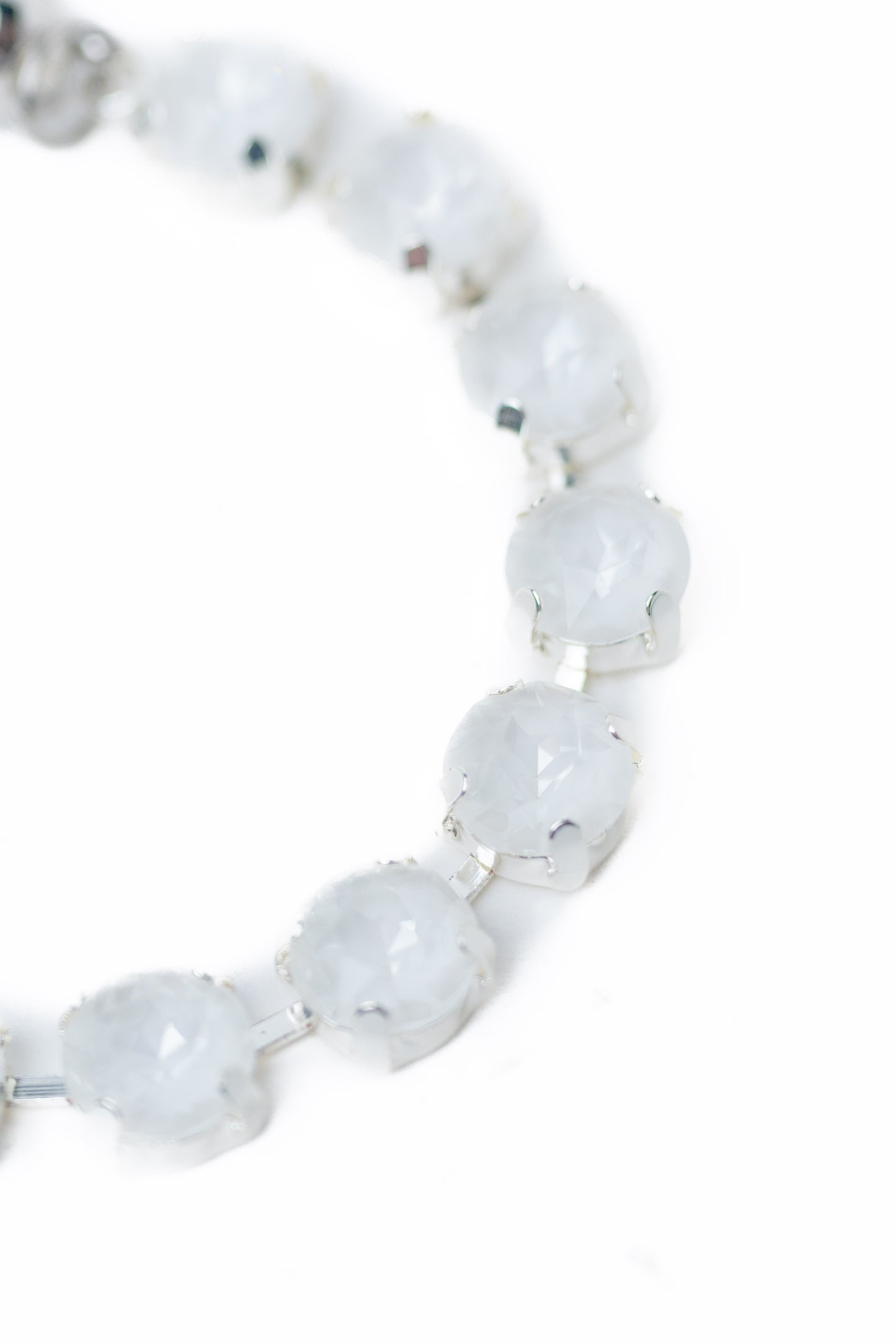 Forever And Ever Round Bracelet - Liquid Metallic Pearl White