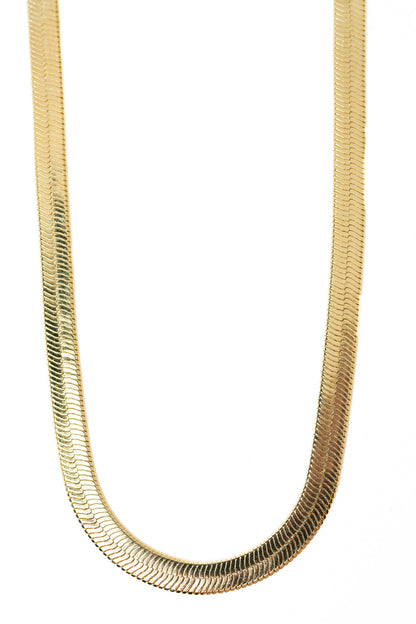 Mega Pint Scarlet Necklace