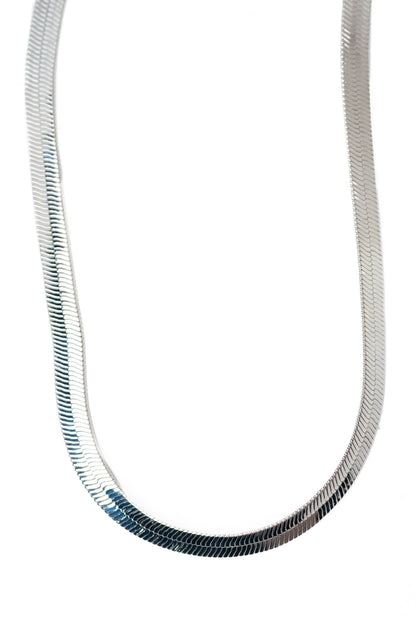 Mega Pint Scarlet Necklace