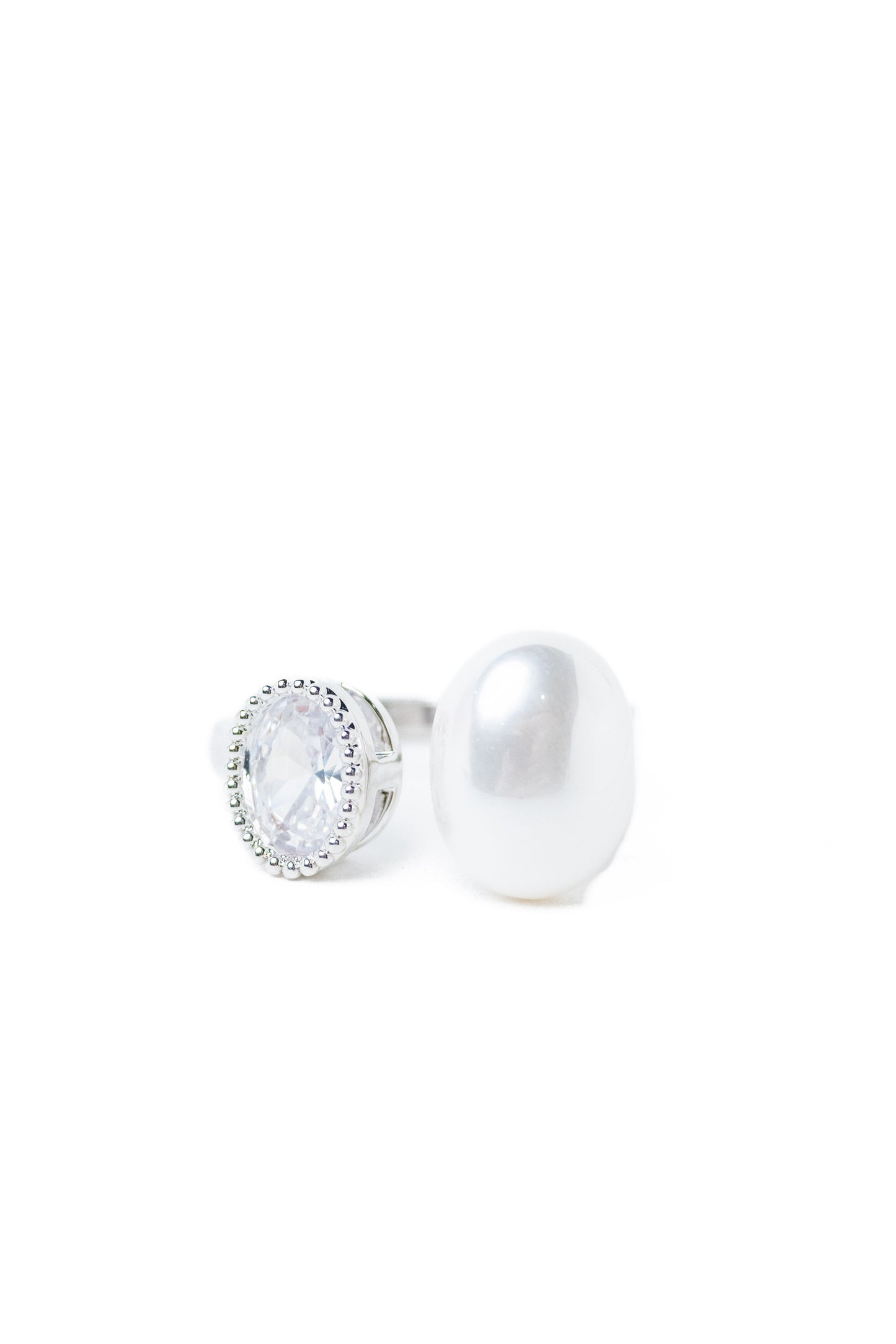 Anica Ring Oval