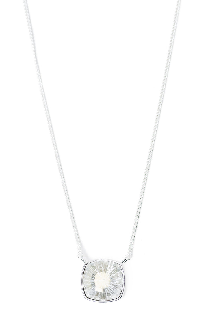Barcelona Necklace - Liquid Metallic Pearl White Clear