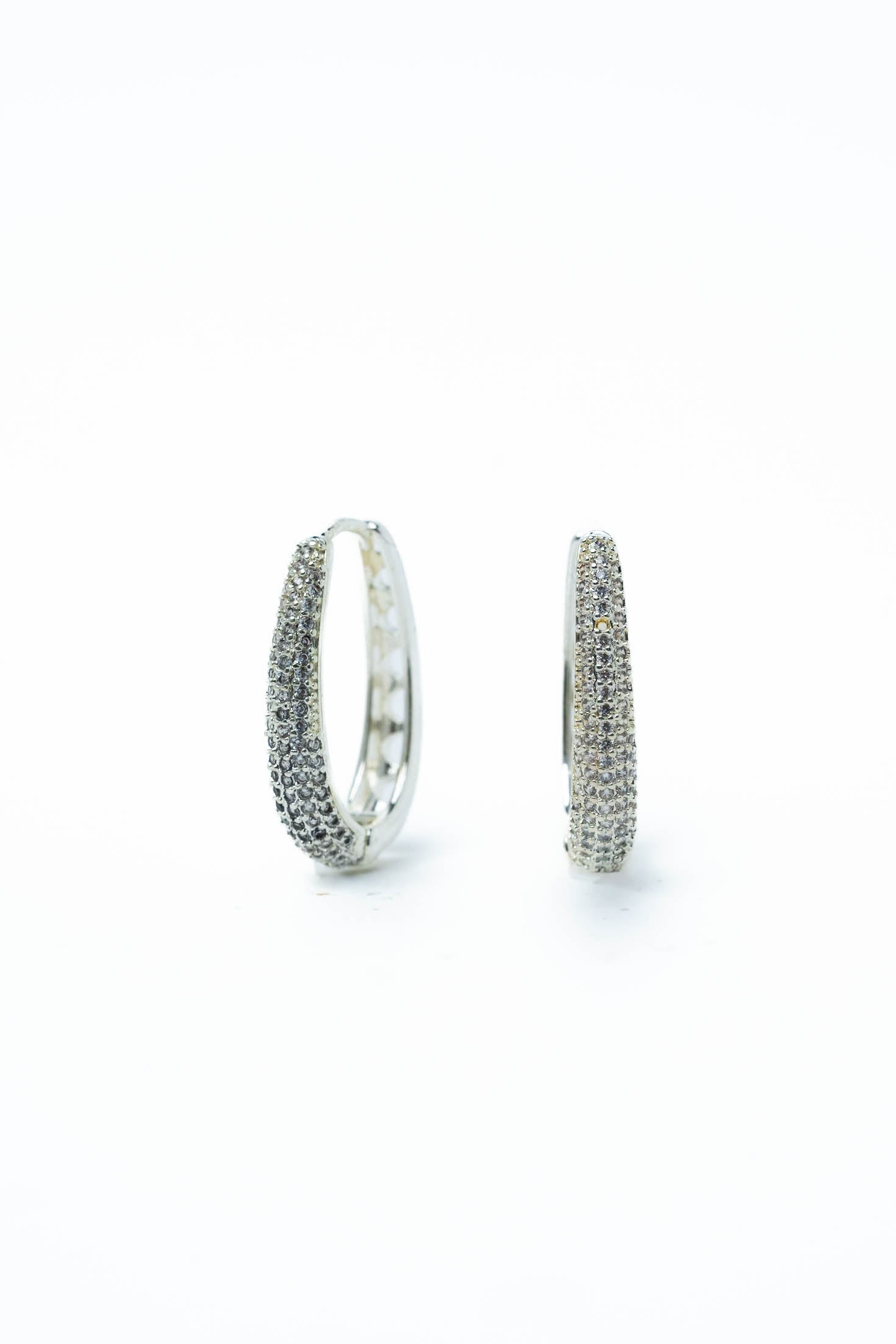 Maya Earrings - Liquid Metallic Pearl White