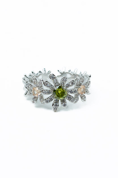 Summer Fields Daisy Ring