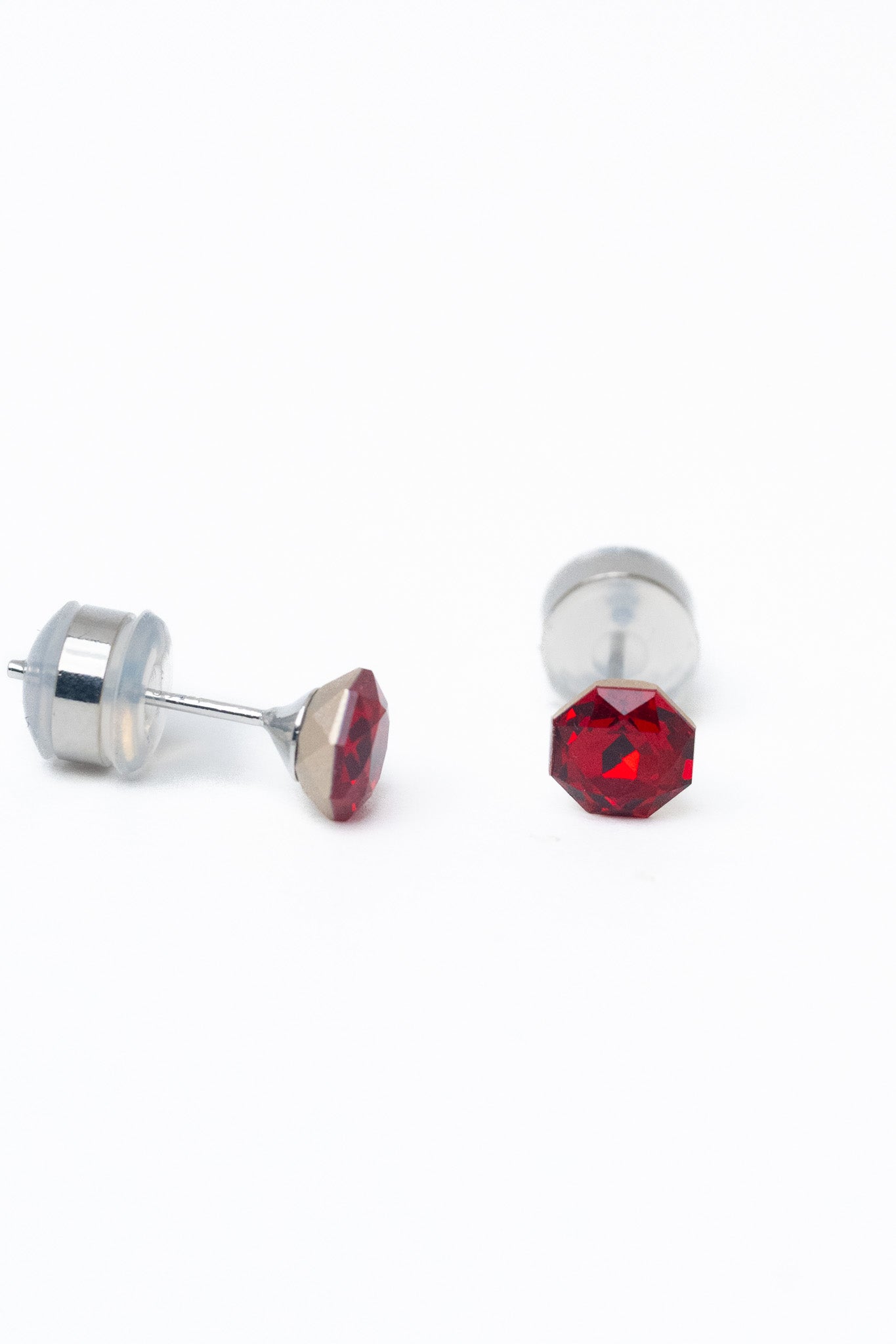Delphy Earrings - Silver Red Velvet
