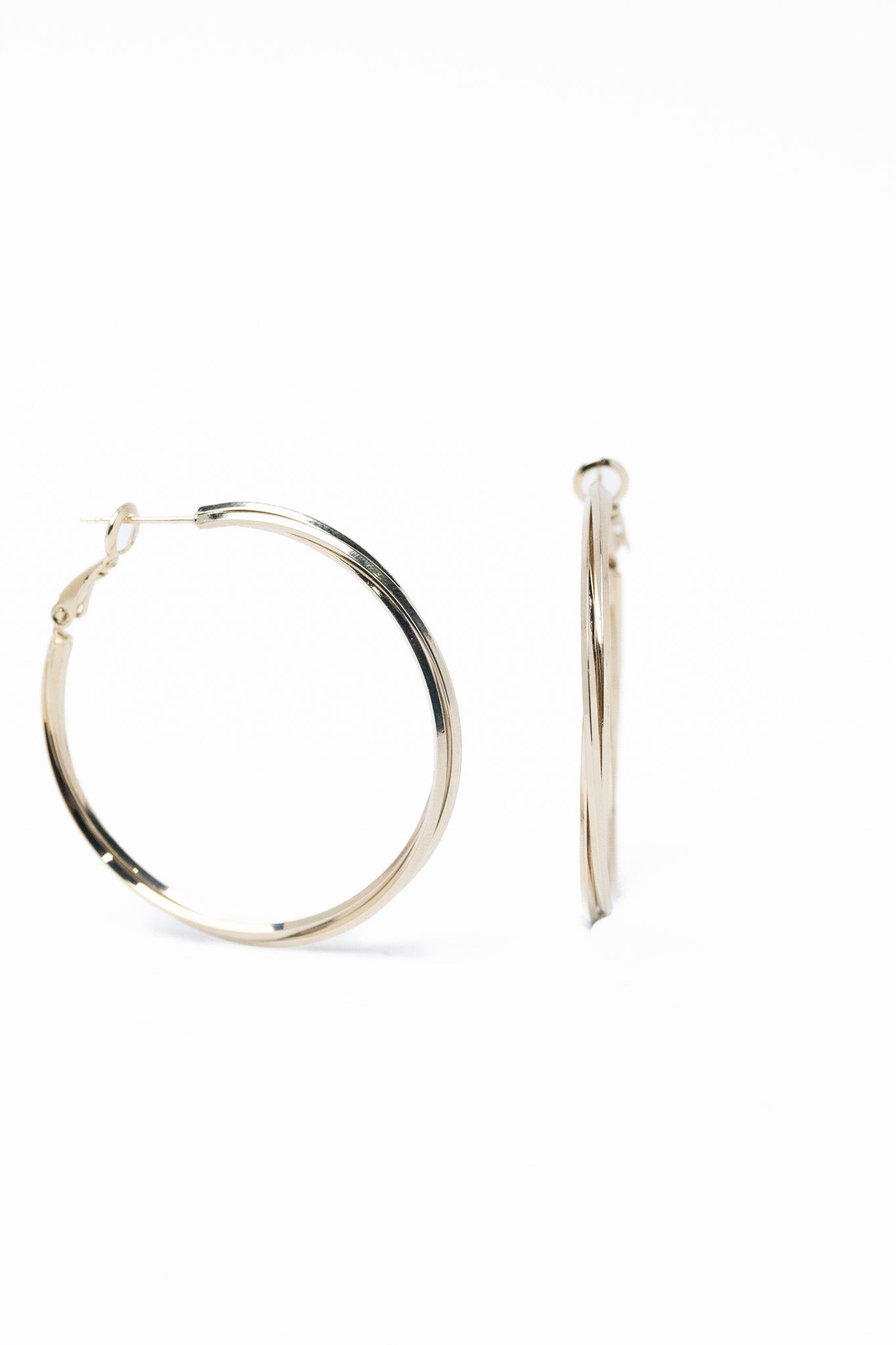 Lara Mae Earrings - Metallic Linen