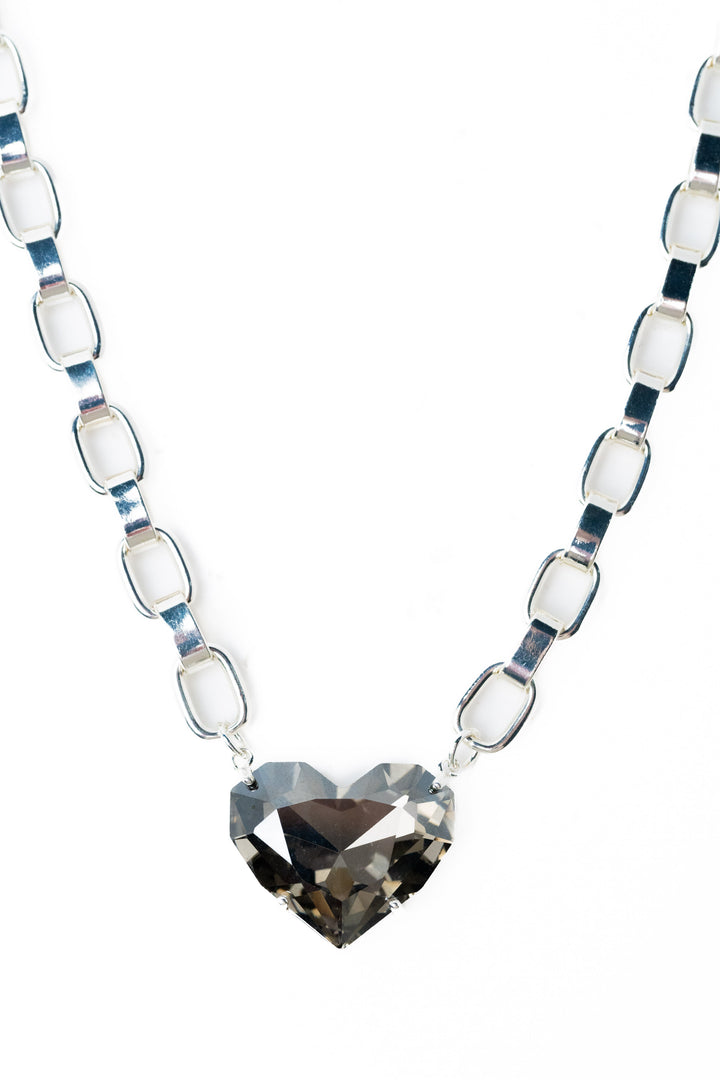 Summer Love Necklace - Liquid Metallic Pearl White Smokey