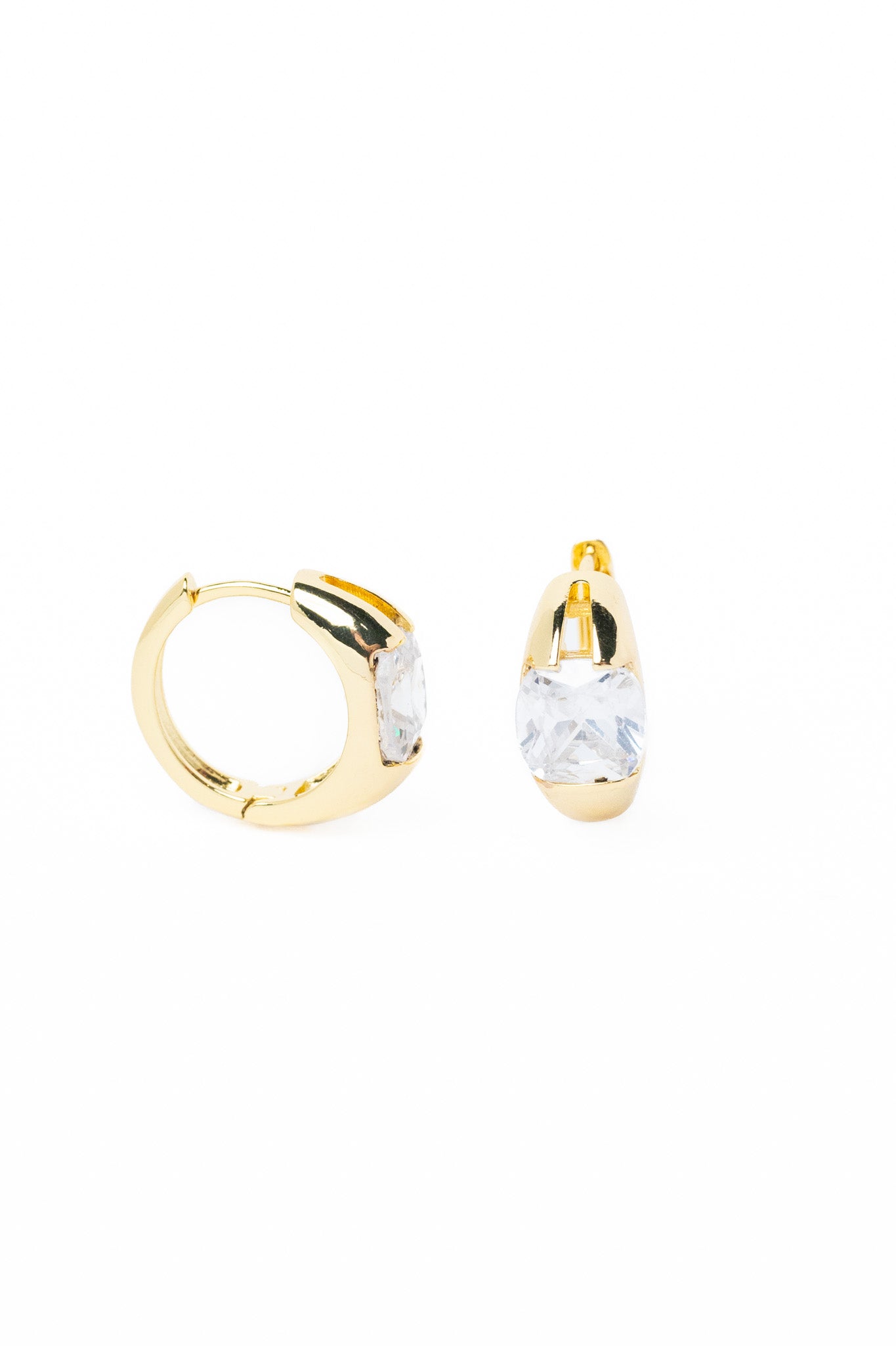 Story Earrings