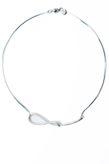 Summer Waves Necklace - Liquid Metallic Pearl White