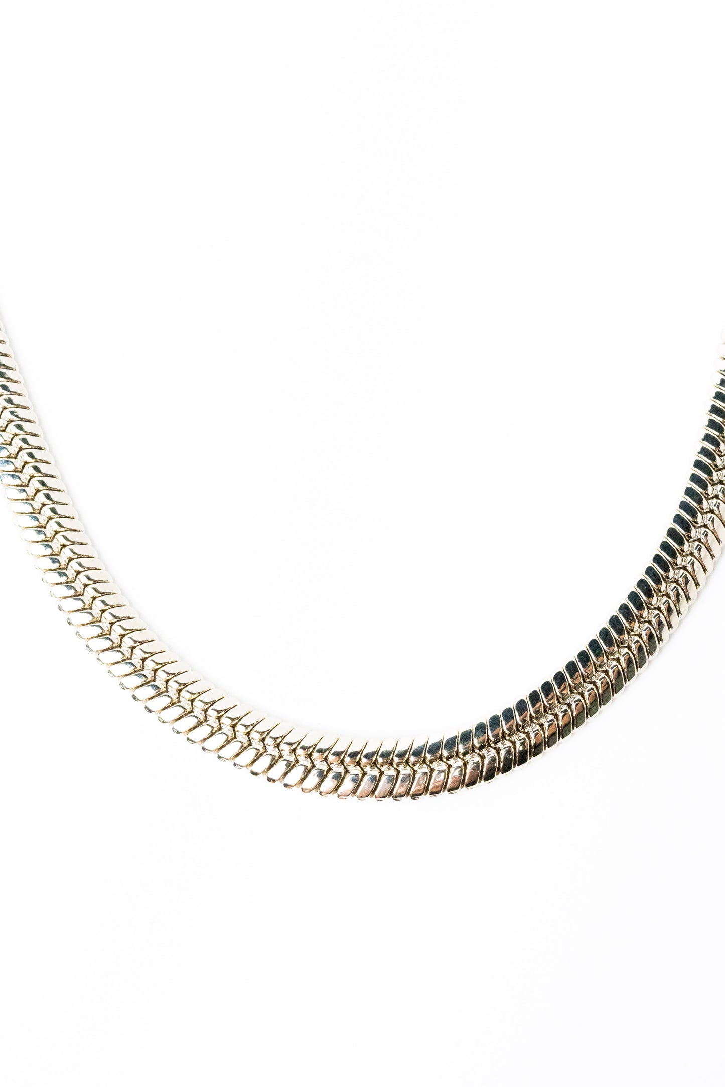 Evelyn Necklace - Metallic Linen
