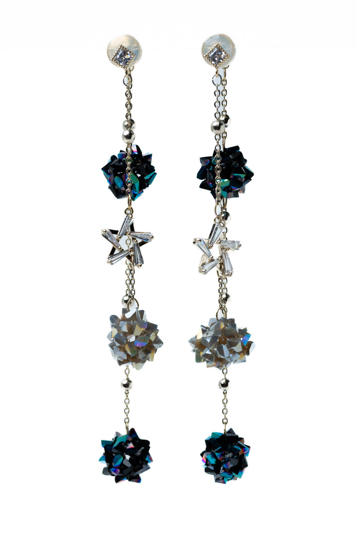 Fiona Earrings - Xmas Eve