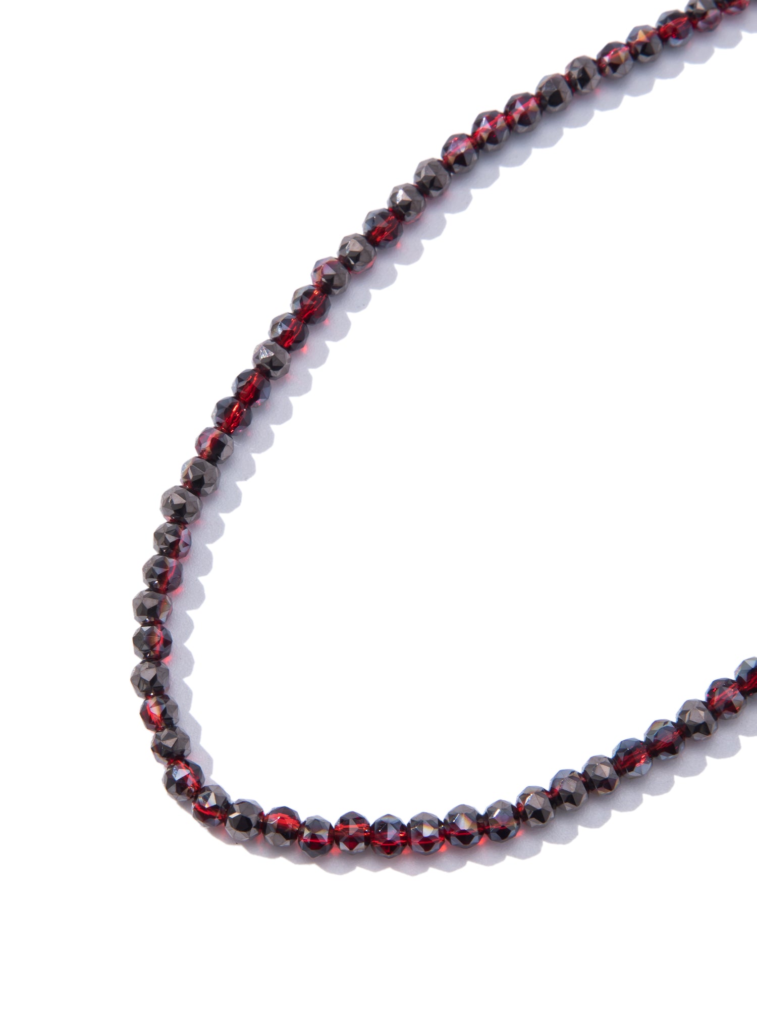 Delphy Necklace - Red Velvet