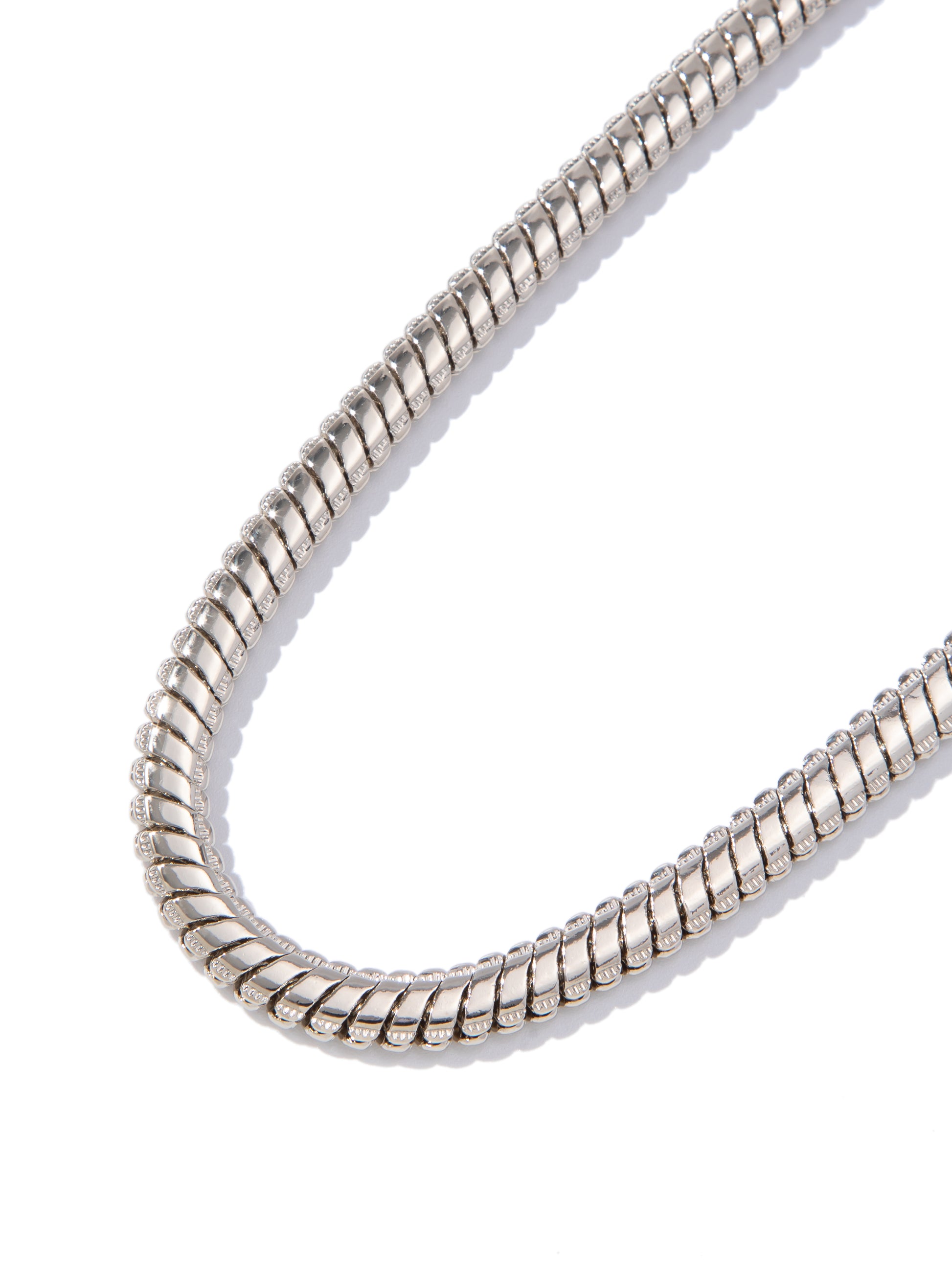 Eva Necklace - Metallic Linen
